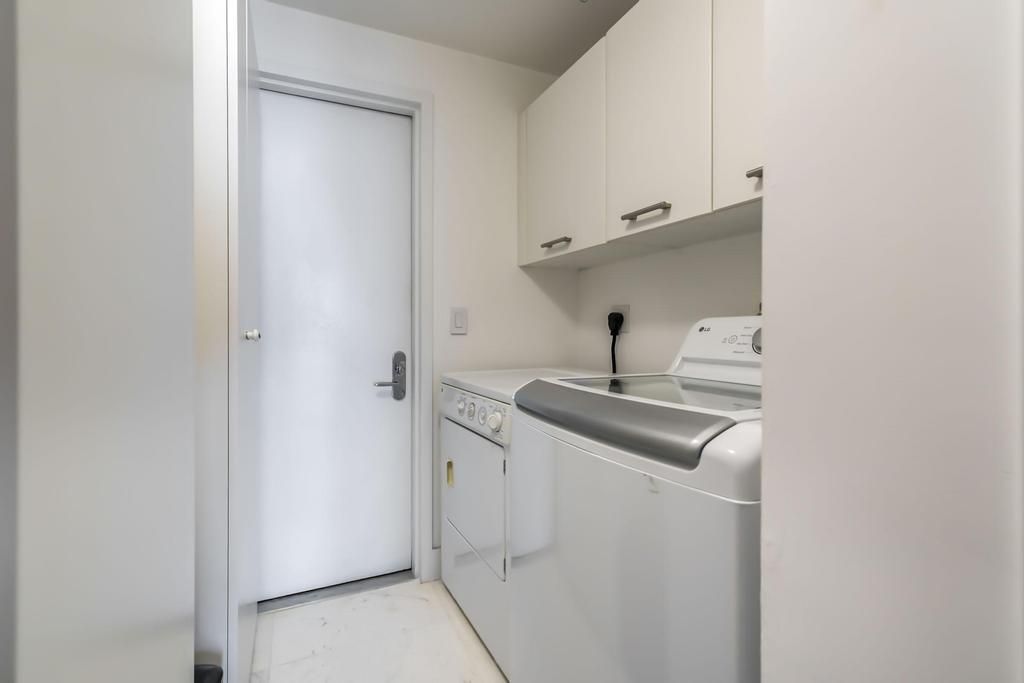17121 Collins Avenue, Unit 2207, Sunny Isles Beach, FL 33160 Photo