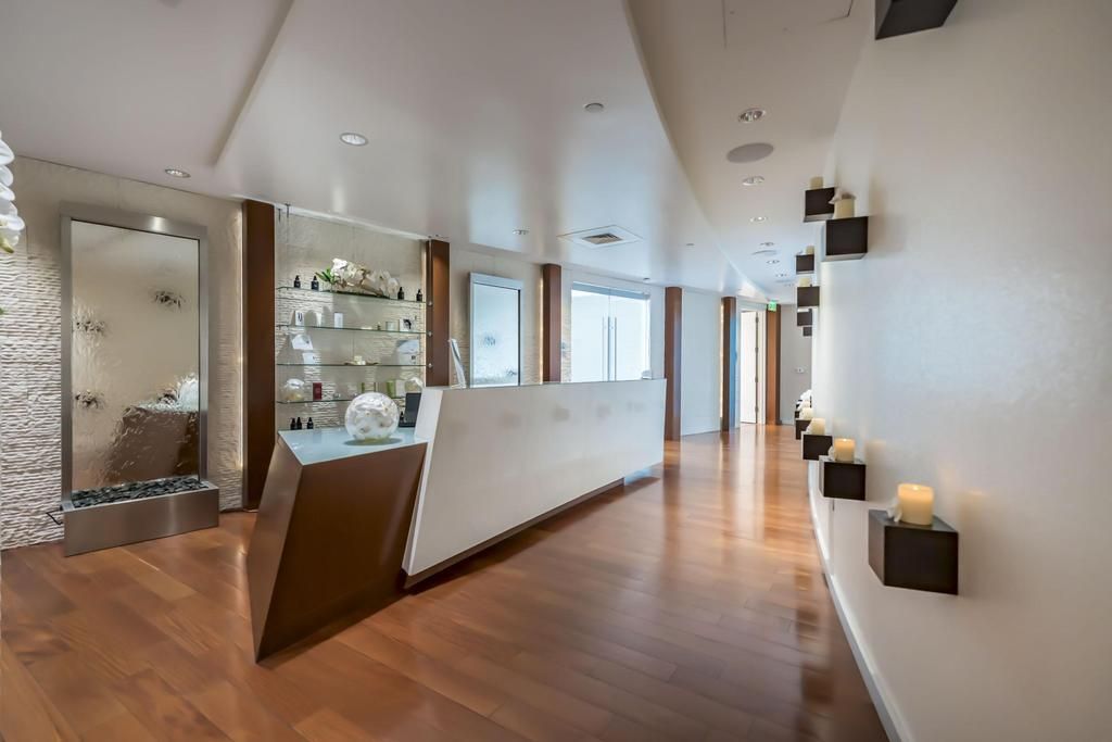 17121 Collins Avenue, Unit 2207, Sunny Isles Beach, FL 33160 Photo