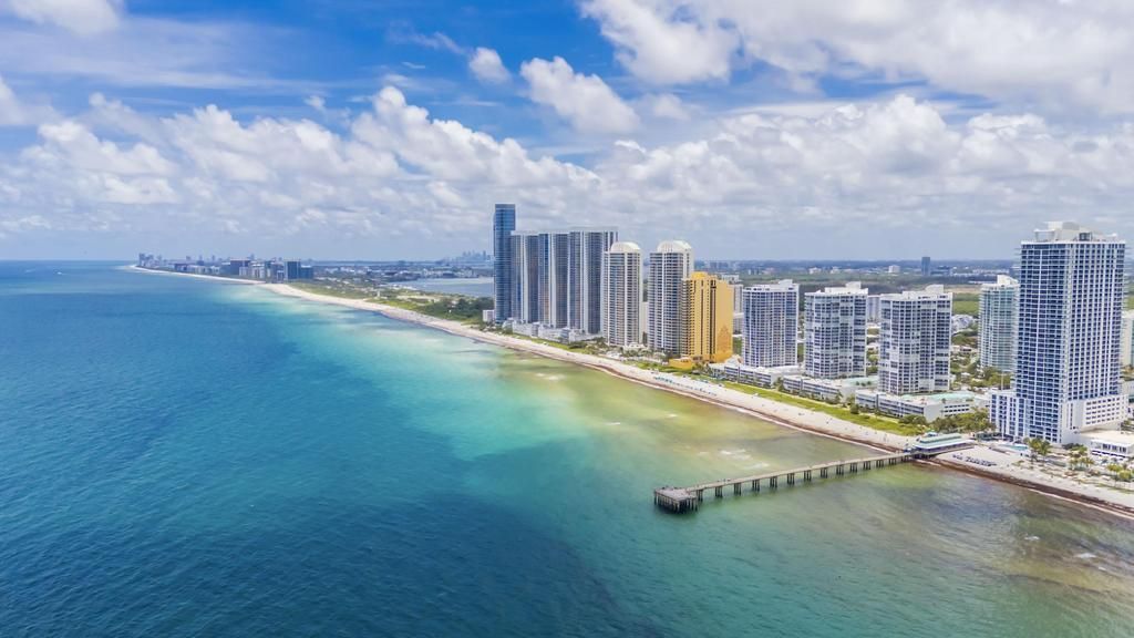 17121 Collins Avenue, Unit 2207, Sunny Isles Beach, FL 33160 Photo