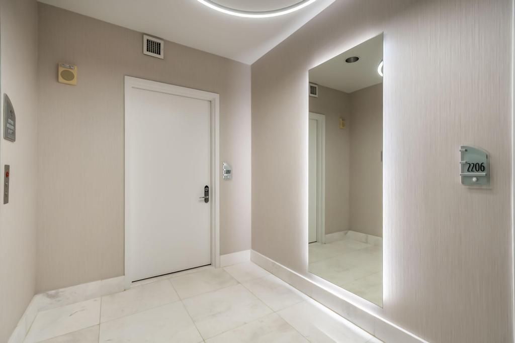 17121 Collins Avenue, Unit 2207, Sunny Isles Beach, FL 33160 Photo