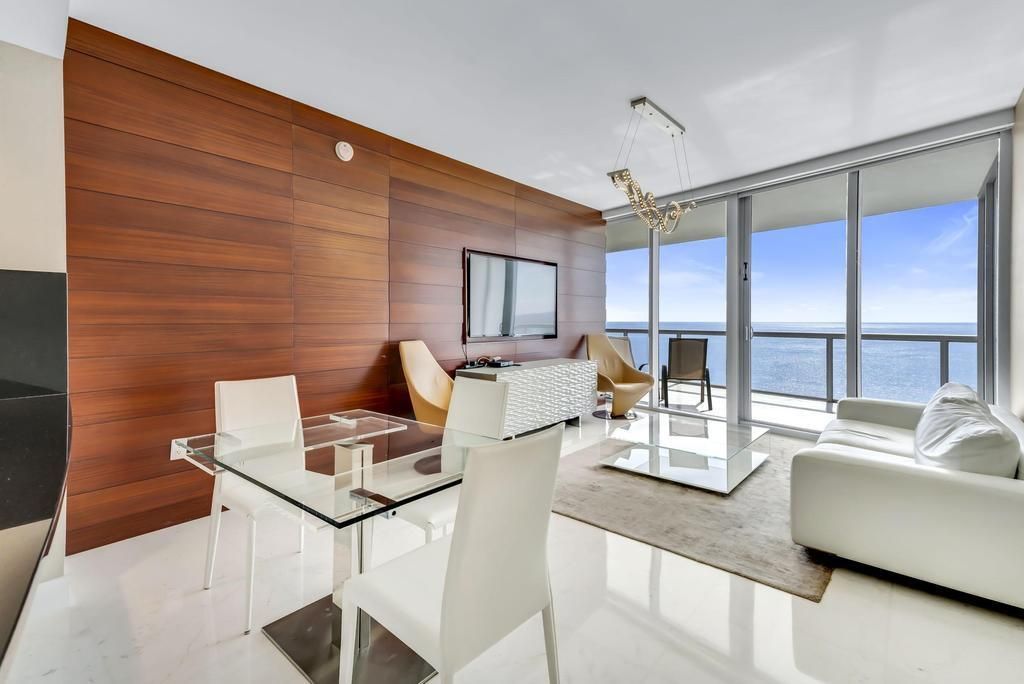 17121 Collins Avenue, Unit 2207, Sunny Isles Beach, FL 33160 Photo