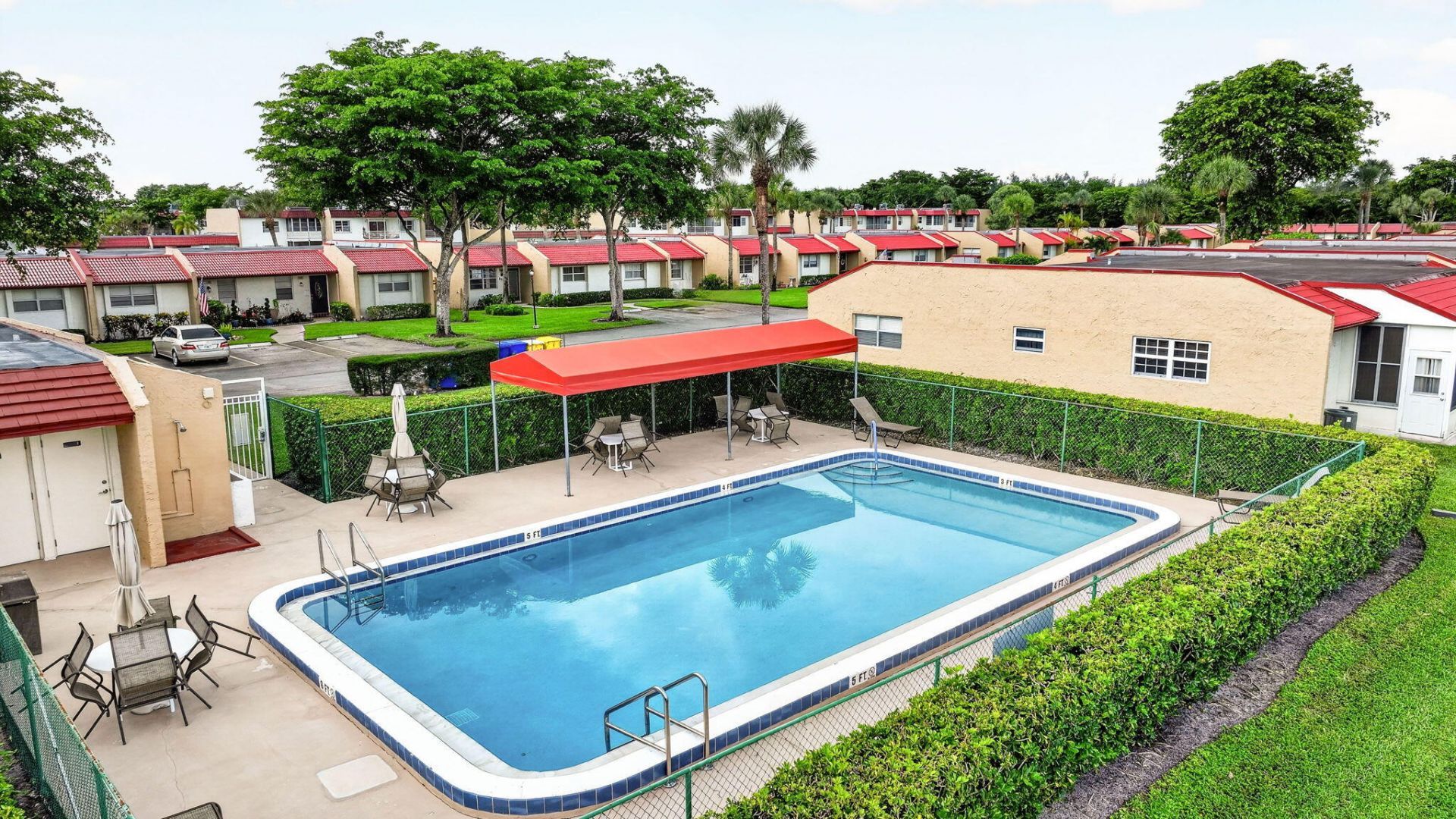 125 Lake Anne Drive, West Palm Beach, FL 33411 Photo