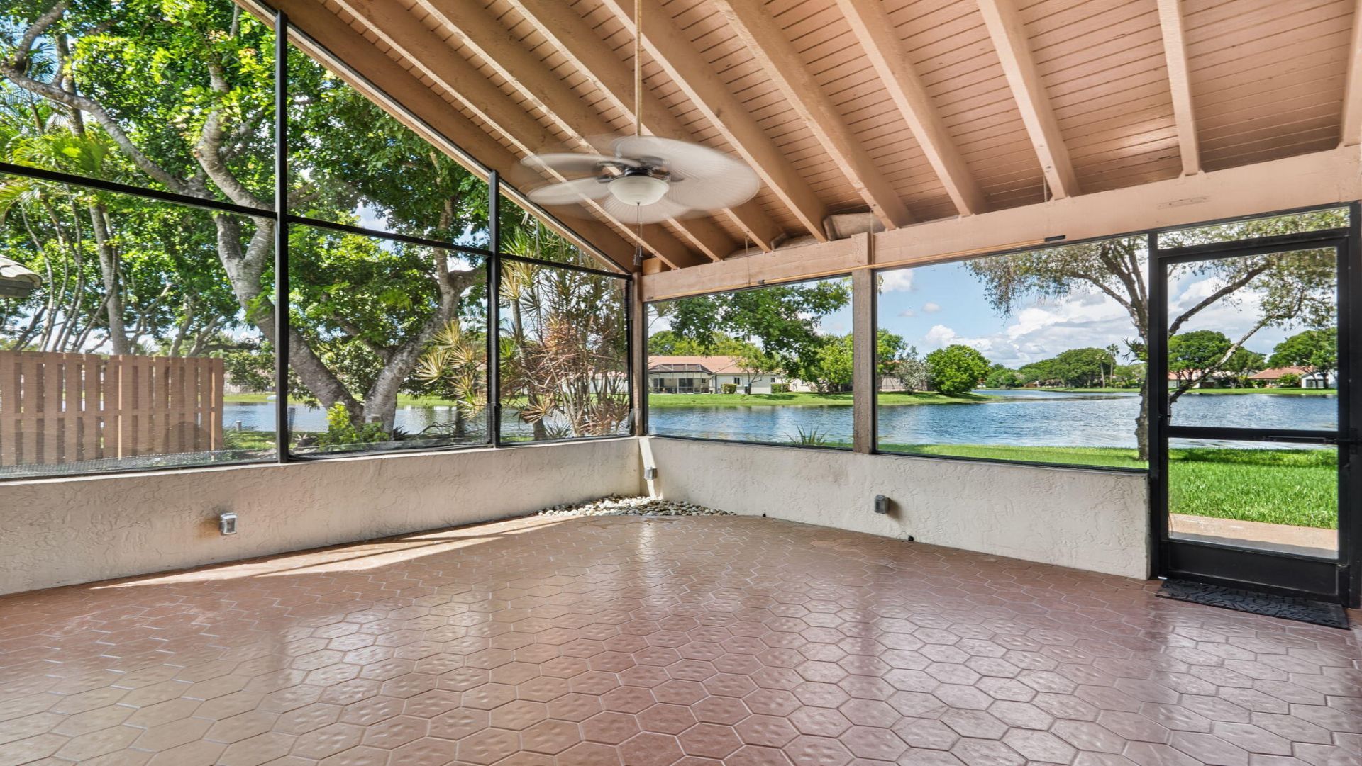 2067 Montpeliar, Weston, FL 33326 Photo