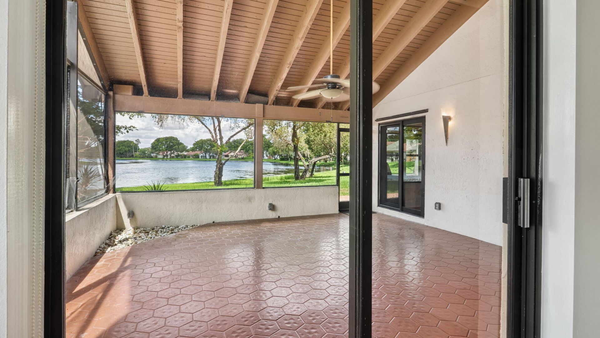 2067 Montpeliar, Weston, FL 33326 Photo
