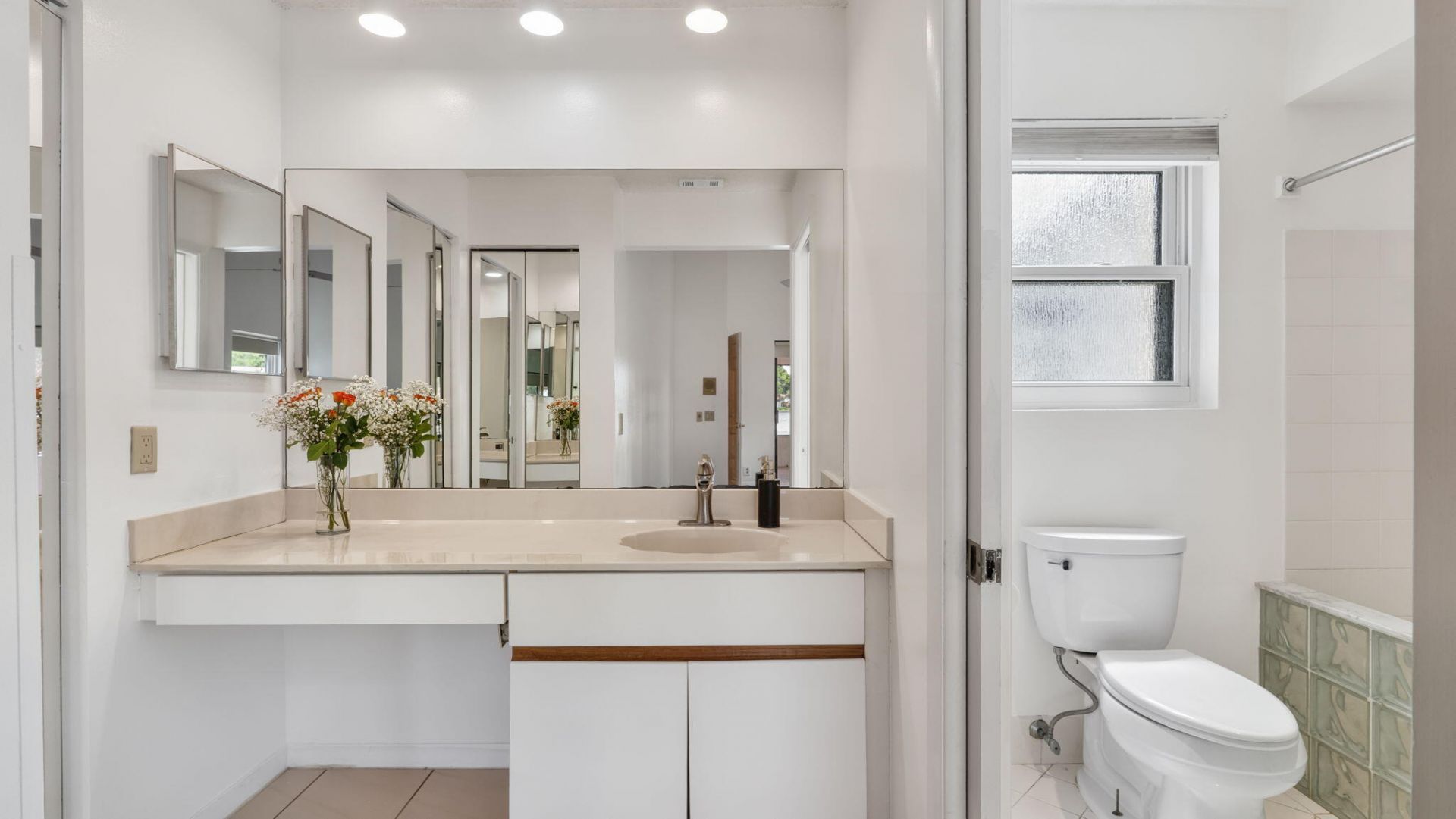 2067 Montpeliar, Weston, FL 33326 Photo