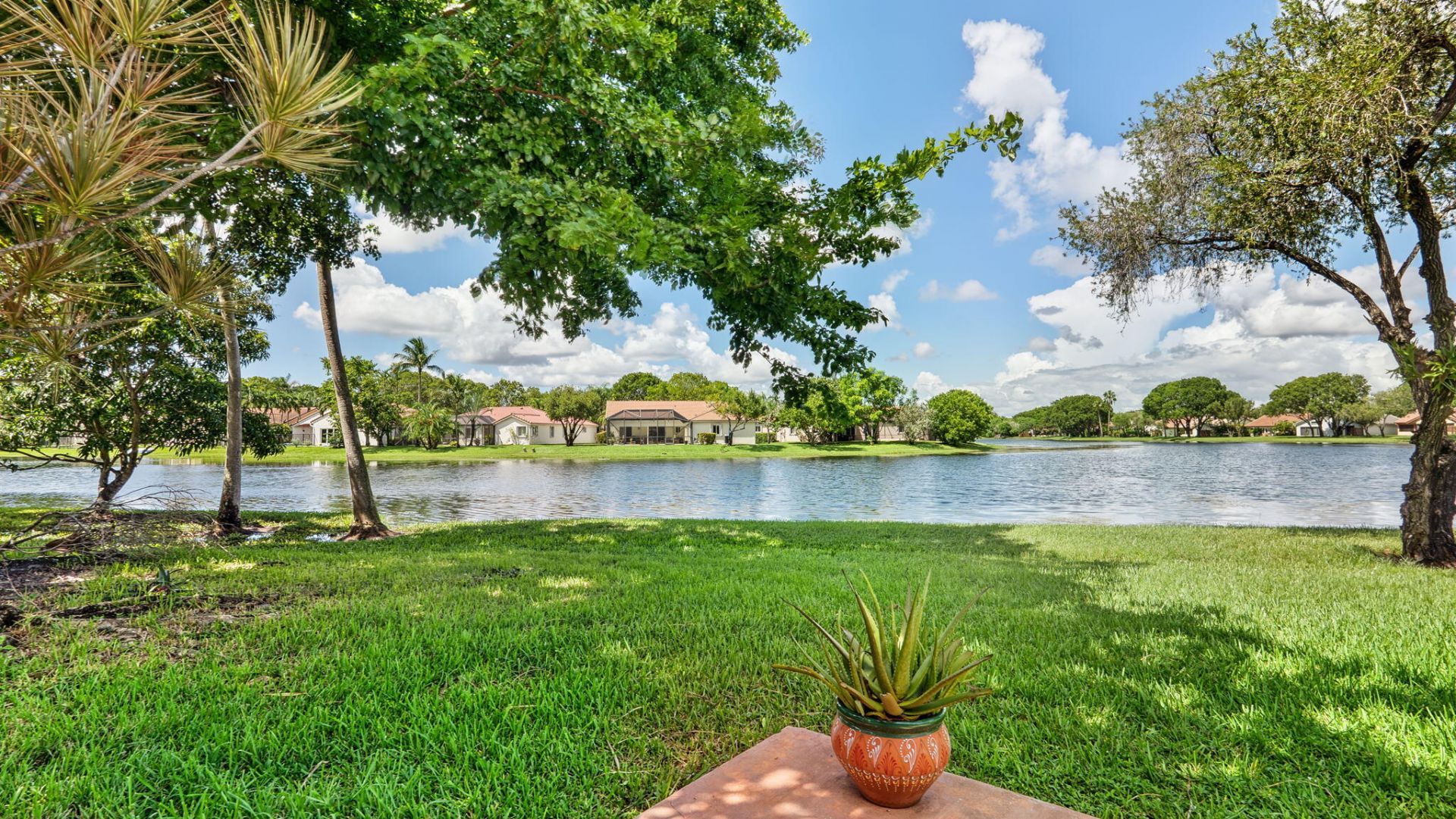 2067 Montpeliar, Weston, FL 33326 Photo