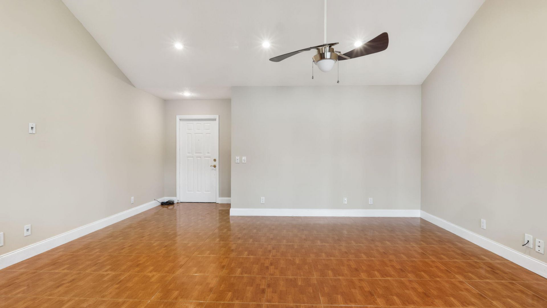 2067 Montpeliar, Weston, FL 33326 Photo