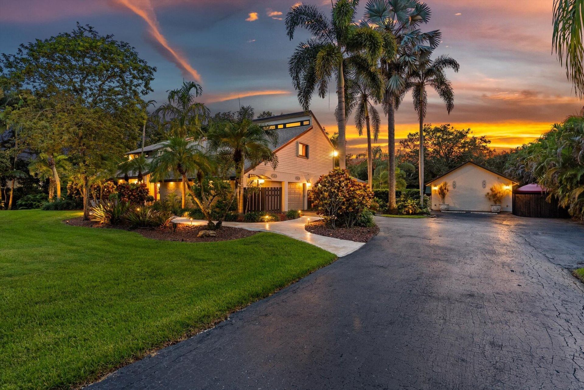 3551 SW 116th Avenue, Davie, FL 33330 Photo