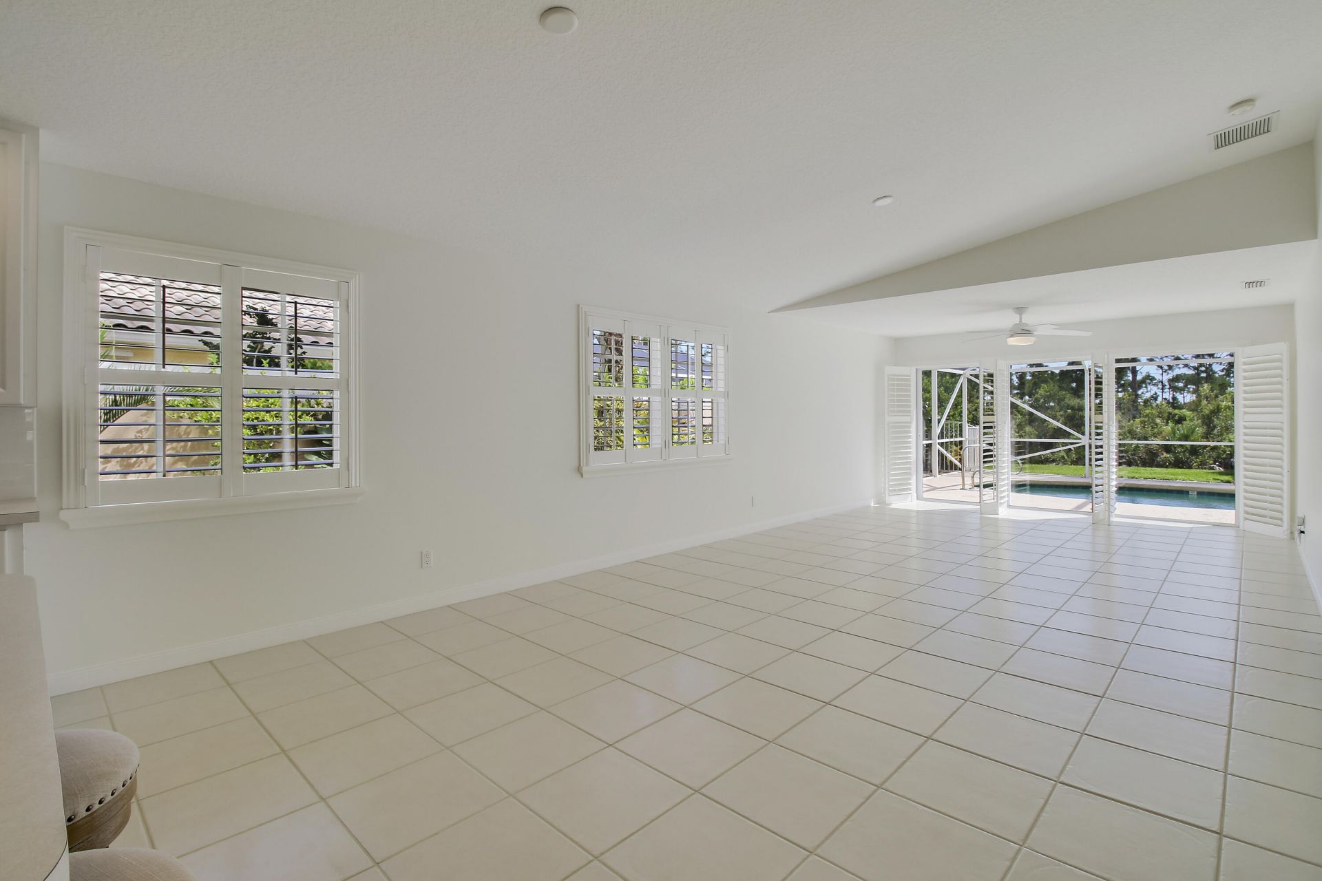 8863 SE Retreat Drive, Hobe Sound, FL 33455 Photo
