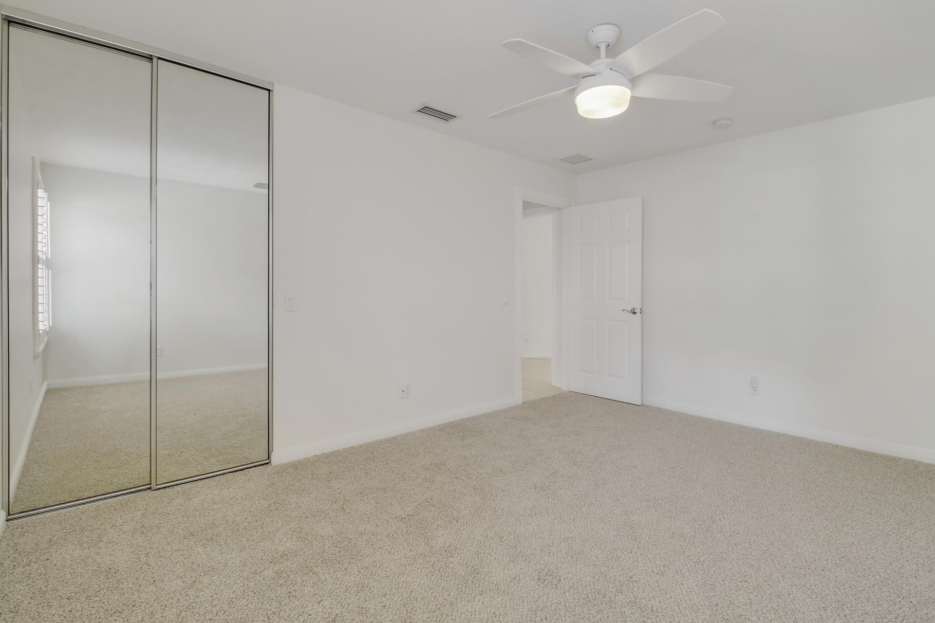 8863 SE Retreat Drive, Hobe Sound, FL 33455 Photo
