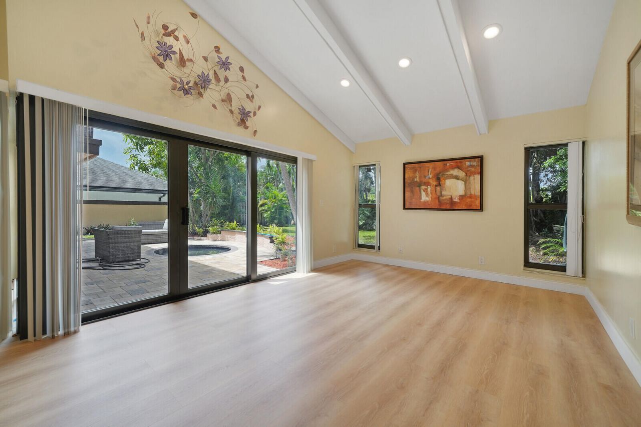 6599 Pond Apple Road, Boca Raton, FL 33433 Photo