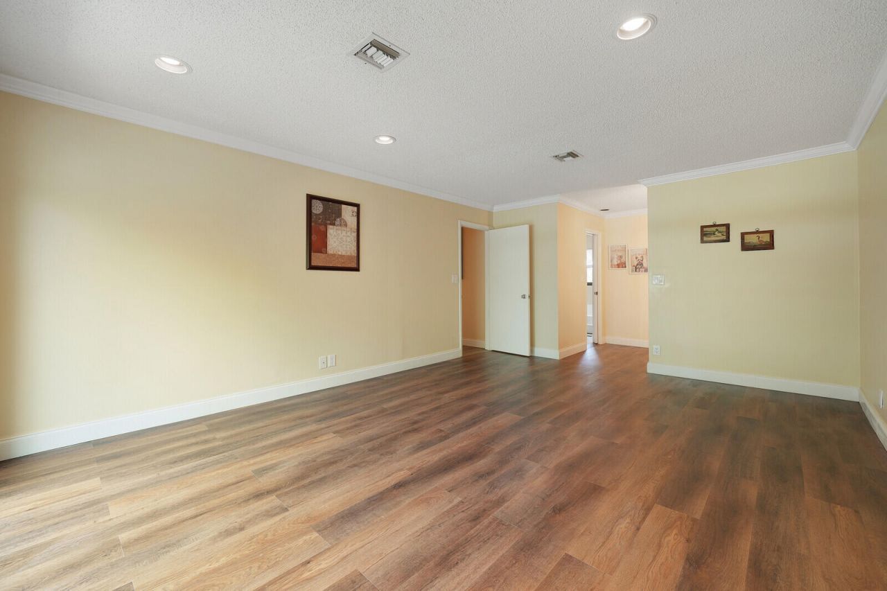 6599 Pond Apple Road, Boca Raton, FL 33433 Photo