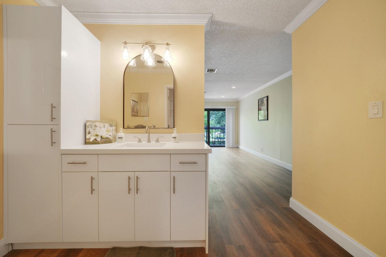 6599 Pond Apple Road, Boca Raton, FL 33433 Photo