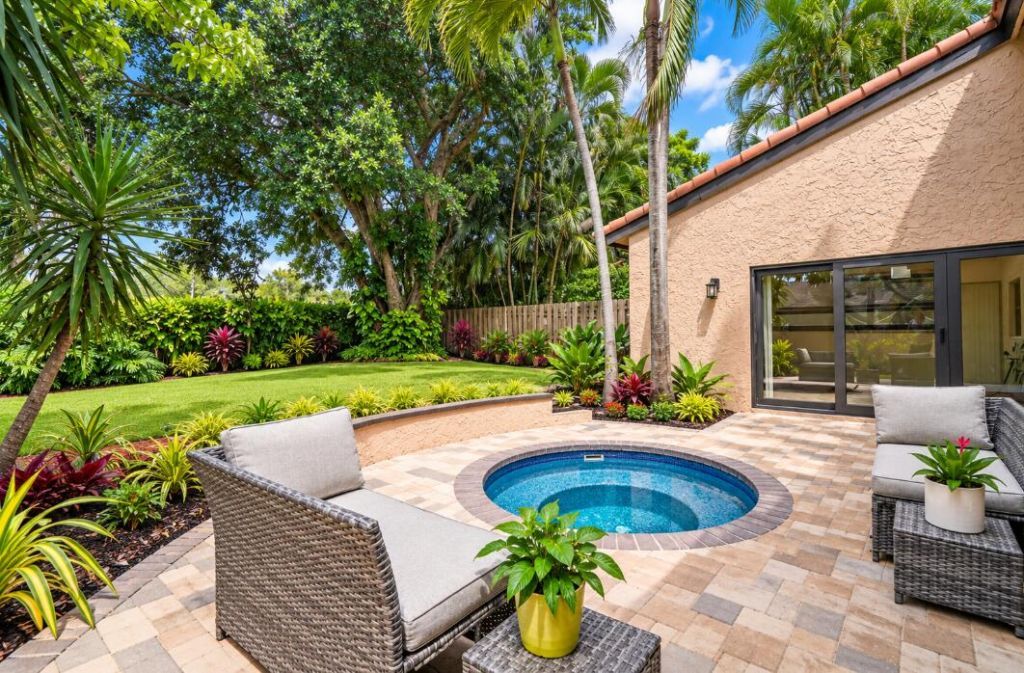 6599 Pond Apple Road, Boca Raton, FL 33433 Photo