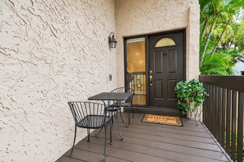 6599 Pond Apple Road, Boca Raton, FL 33433 Photo