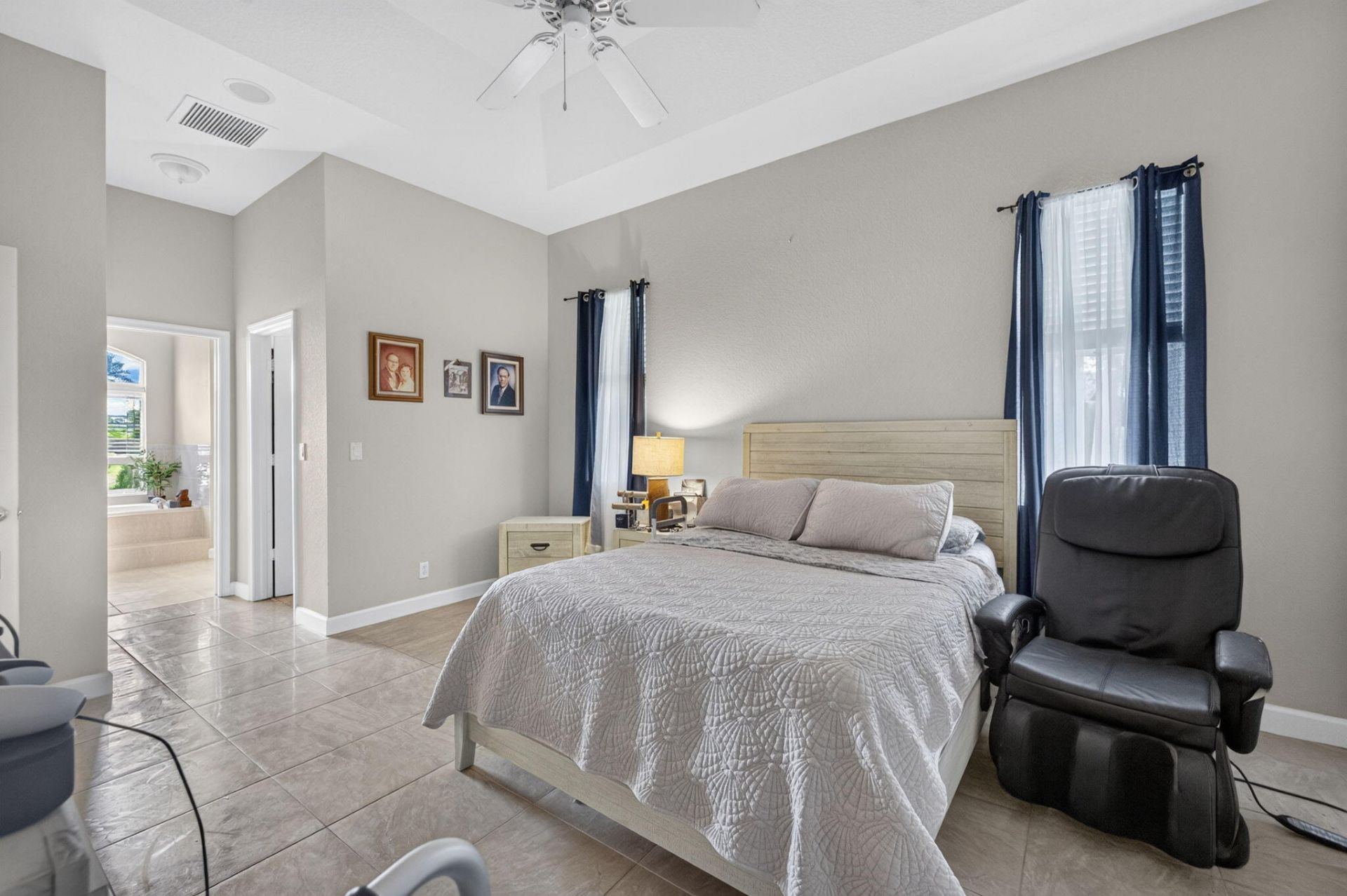 1402 SW Abingdon Avenue, Port Saint Lucie, FL 34953 Photo