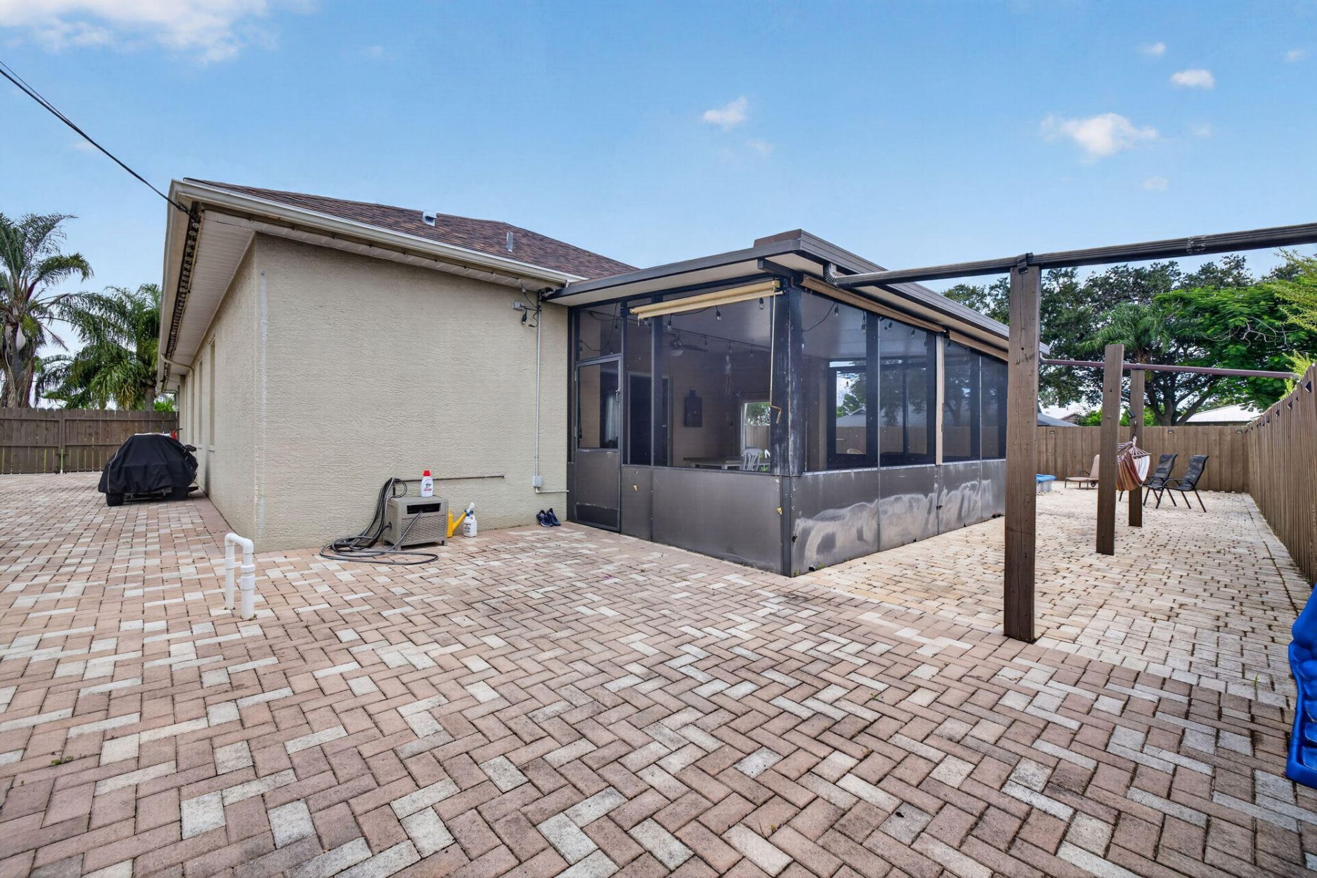 1402 SW Abingdon Avenue, Port Saint Lucie, FL 34953 Photo