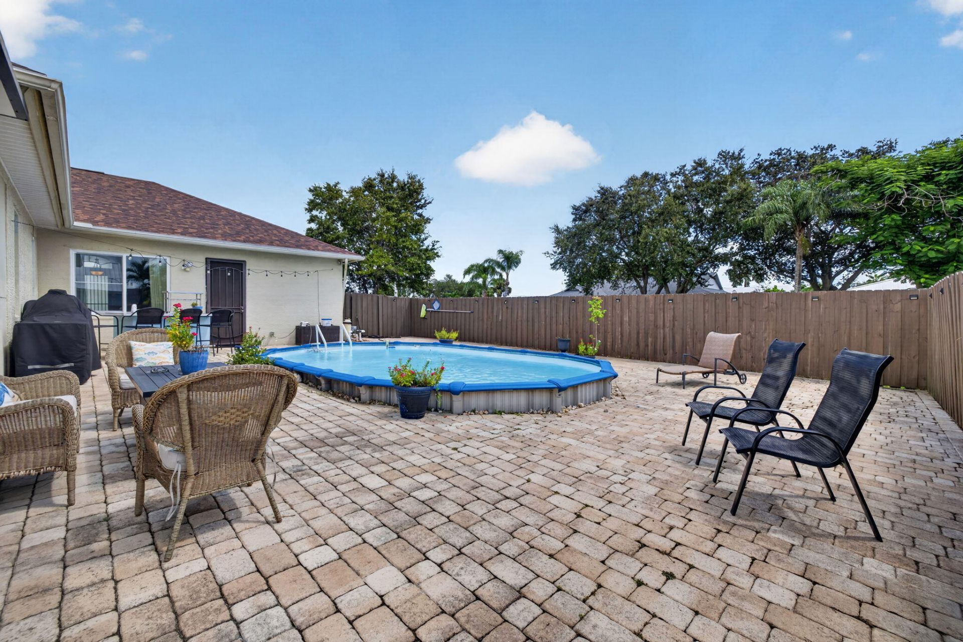 1402 SW Abingdon Avenue, Port Saint Lucie, FL 34953 Photo