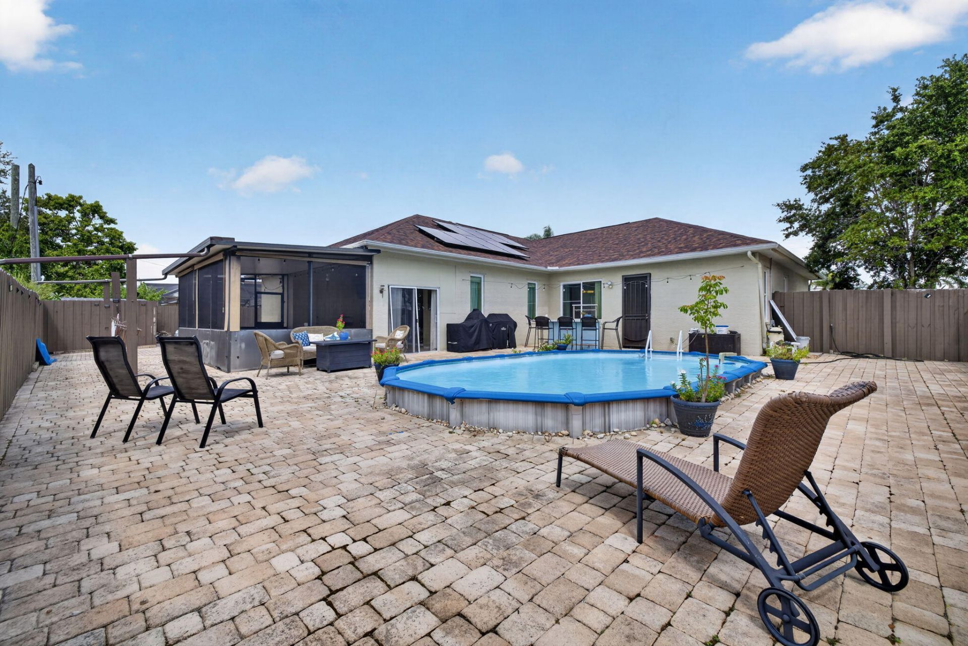 1402 SW Abingdon Avenue, Port Saint Lucie, FL 34953 Photo