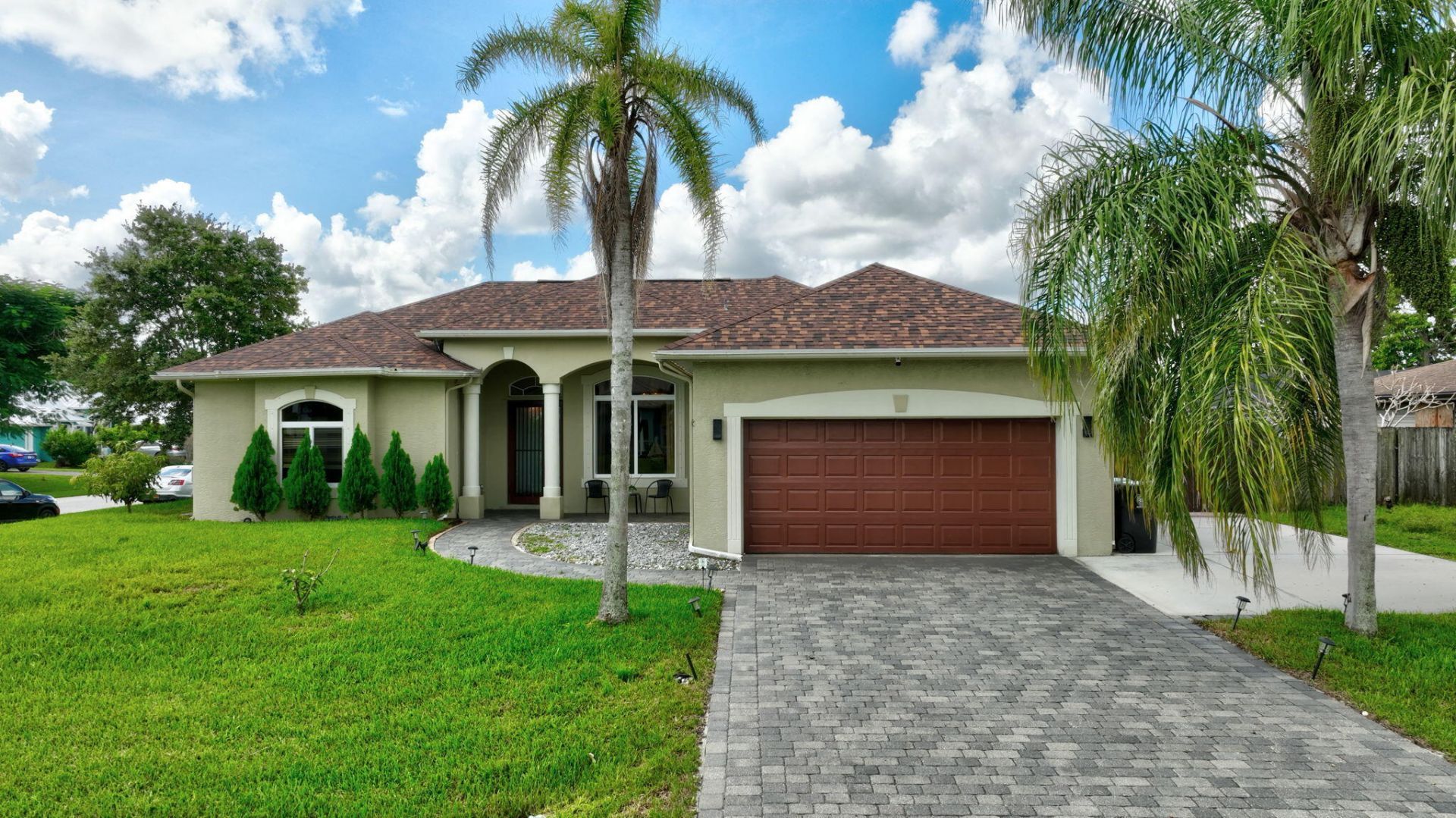 1402 SW Abingdon Avenue, Port Saint Lucie, FL 34953 Photo