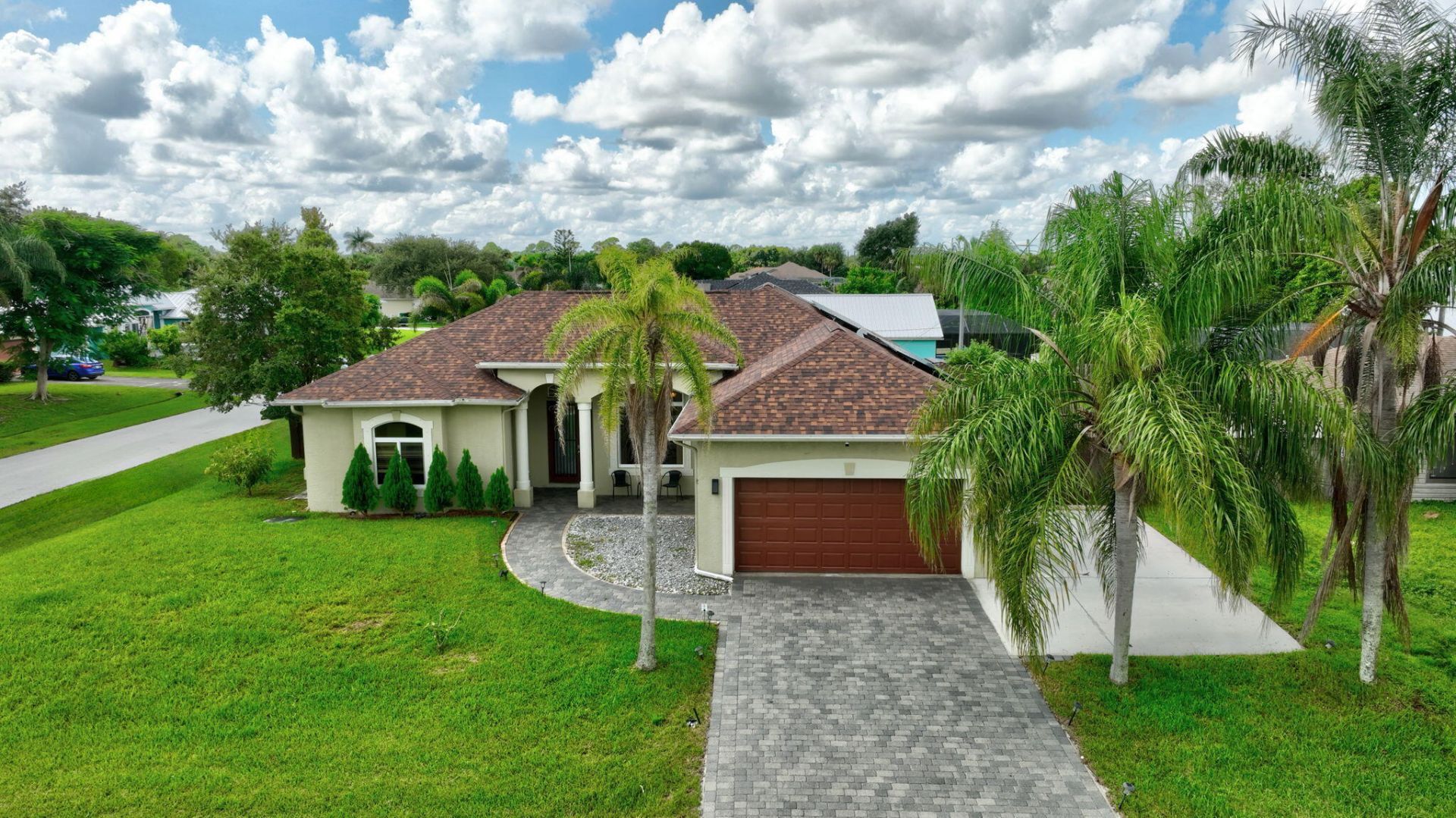1402 SW Abingdon Avenue, Port Saint Lucie, FL 34953 Photo