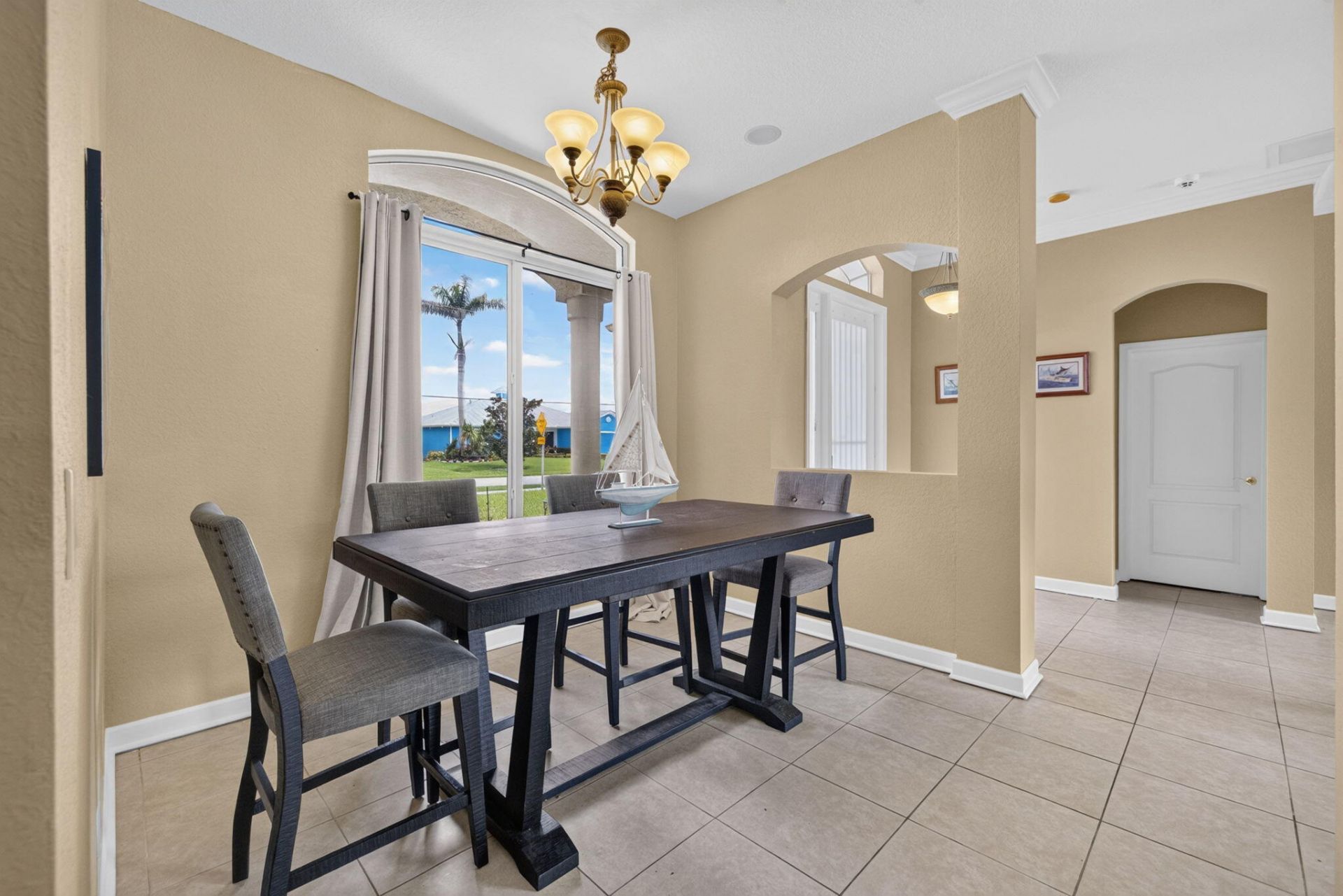 1402 SW Abingdon Avenue, Port Saint Lucie, FL 34953 Photo