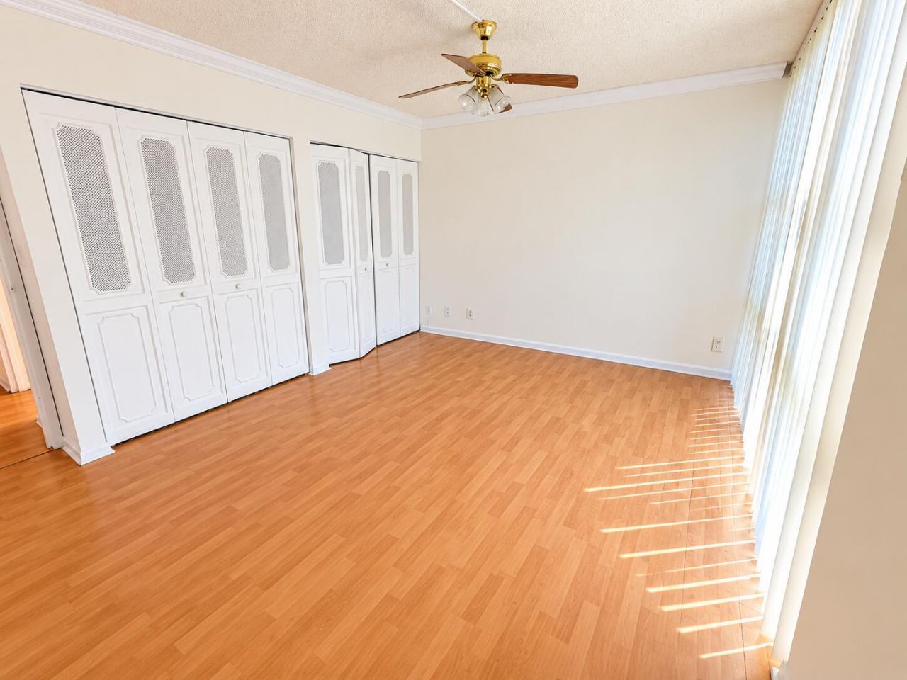 17021 N Bay Road, Unit 229, Sunny Isles Beach, FL 33160 Photo