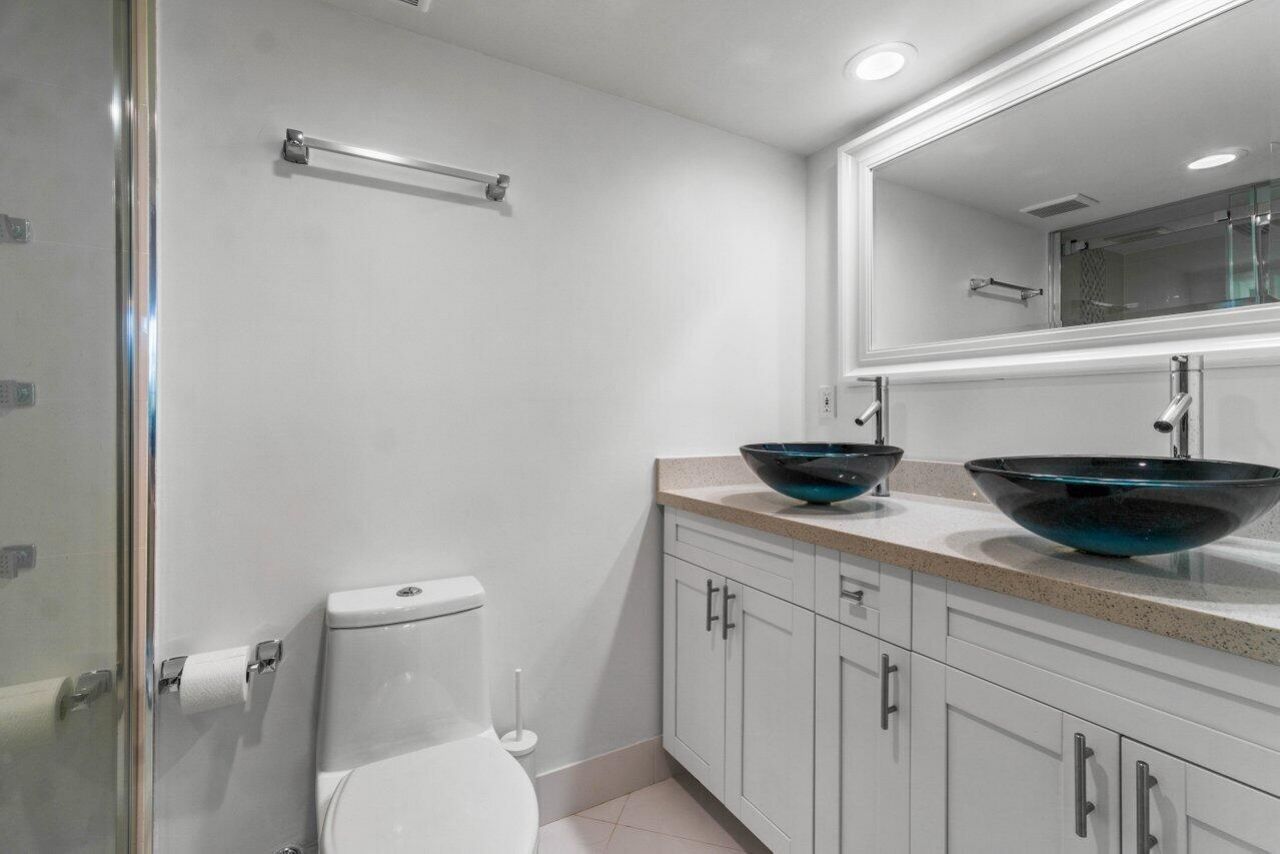180 Yacht Club Way, Unit 102, Hypoluxo, FL 33462 Photo
