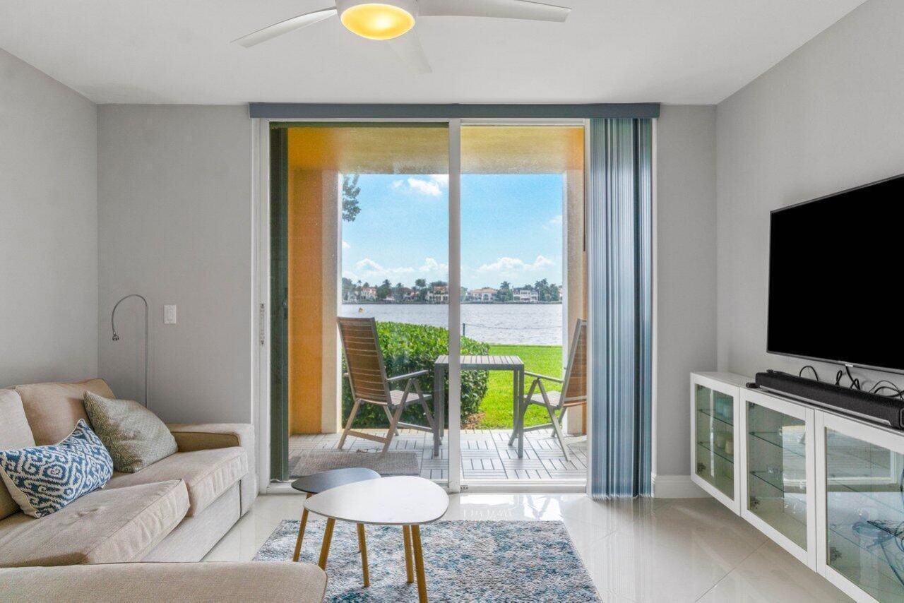 180 Yacht Club Way, Unit 102, Hypoluxo, FL 33462 Photo