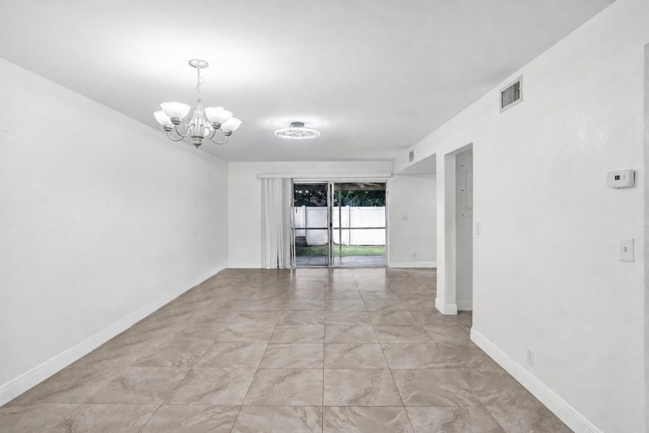 8091 NW 12th Street, Unit H, Margate, FL 33063 Photo
