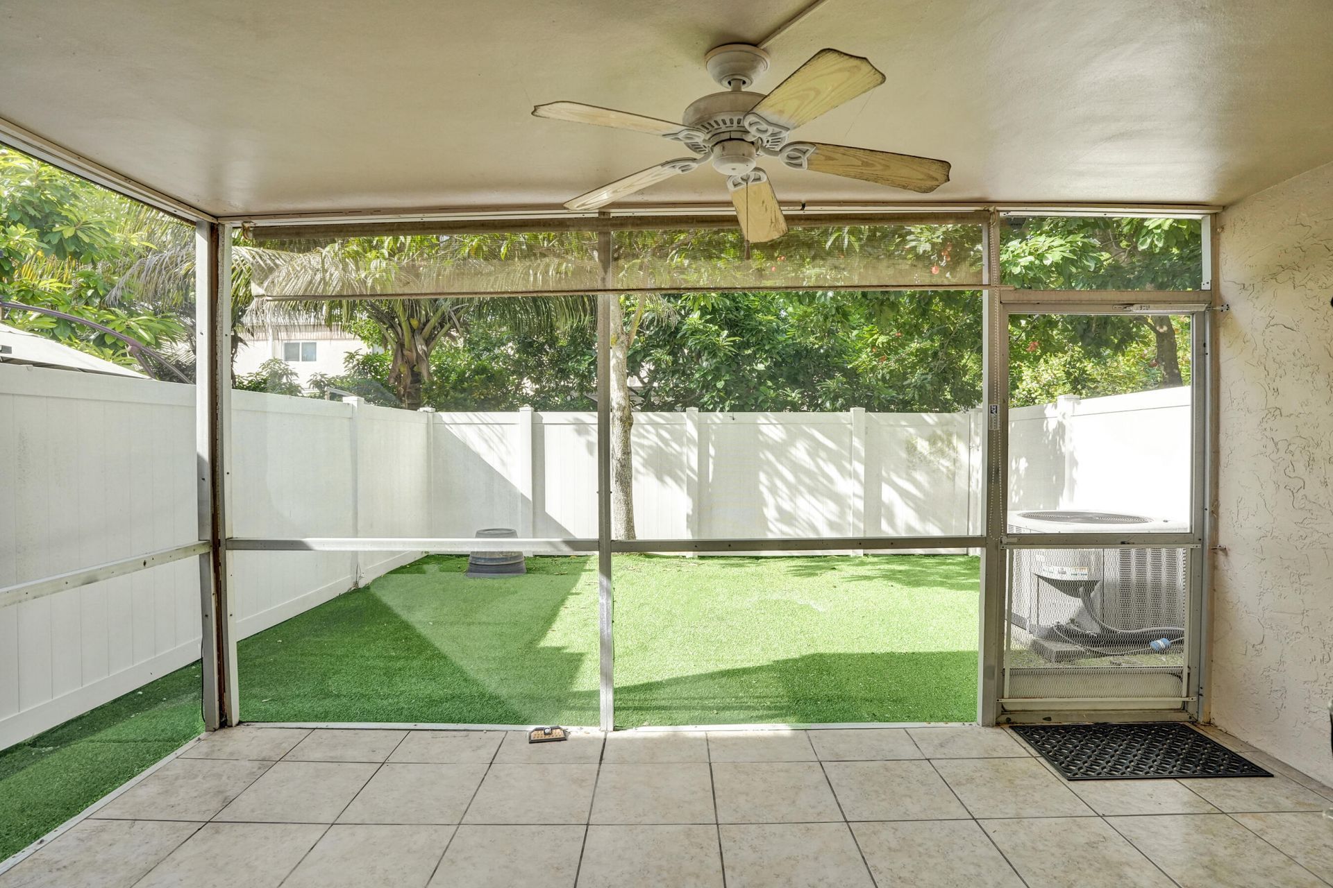 8091 NW 12th Street, Unit H, Margate, FL 33063 Photo