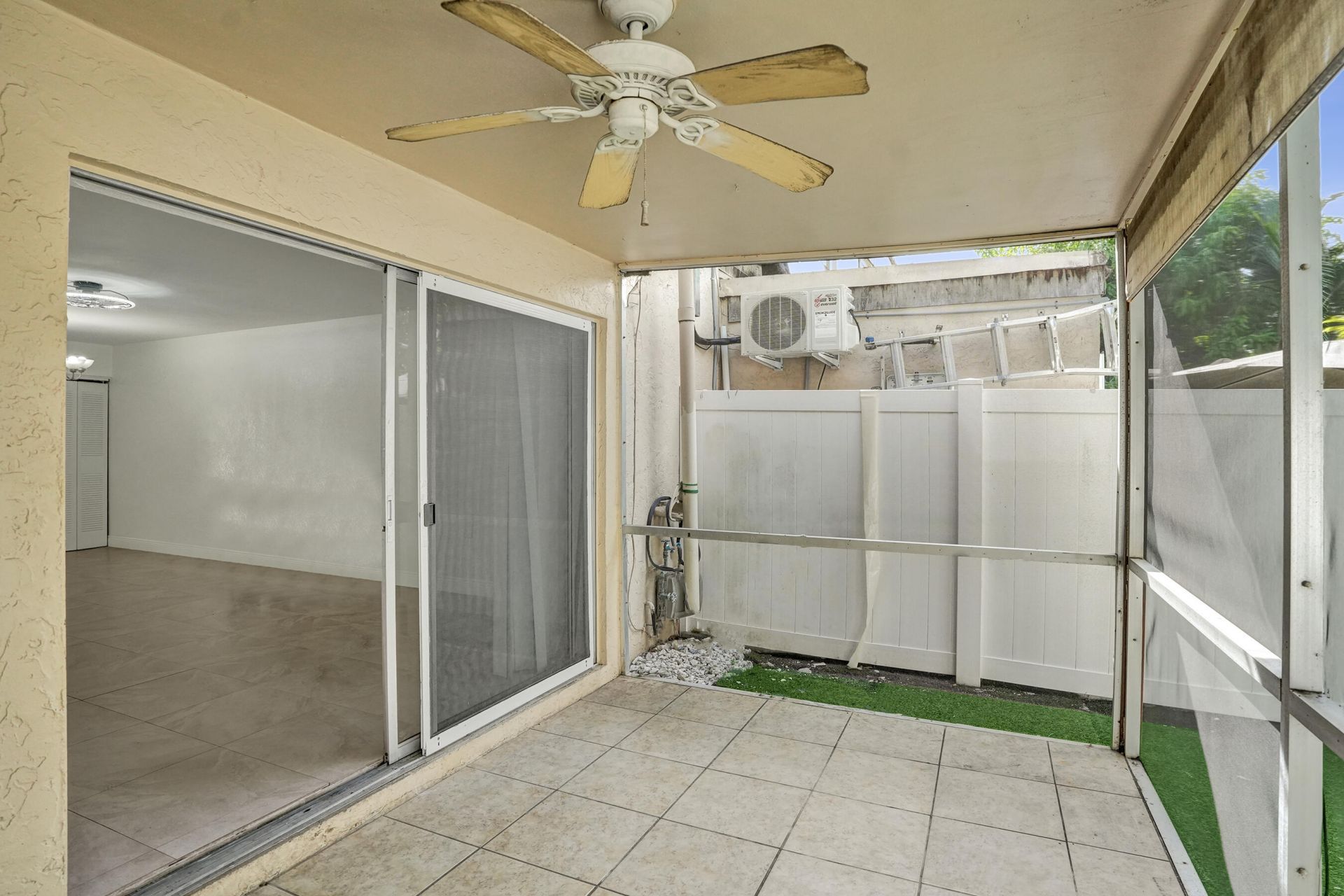 8091 NW 12th Street, Unit H, Margate, FL 33063 Photo