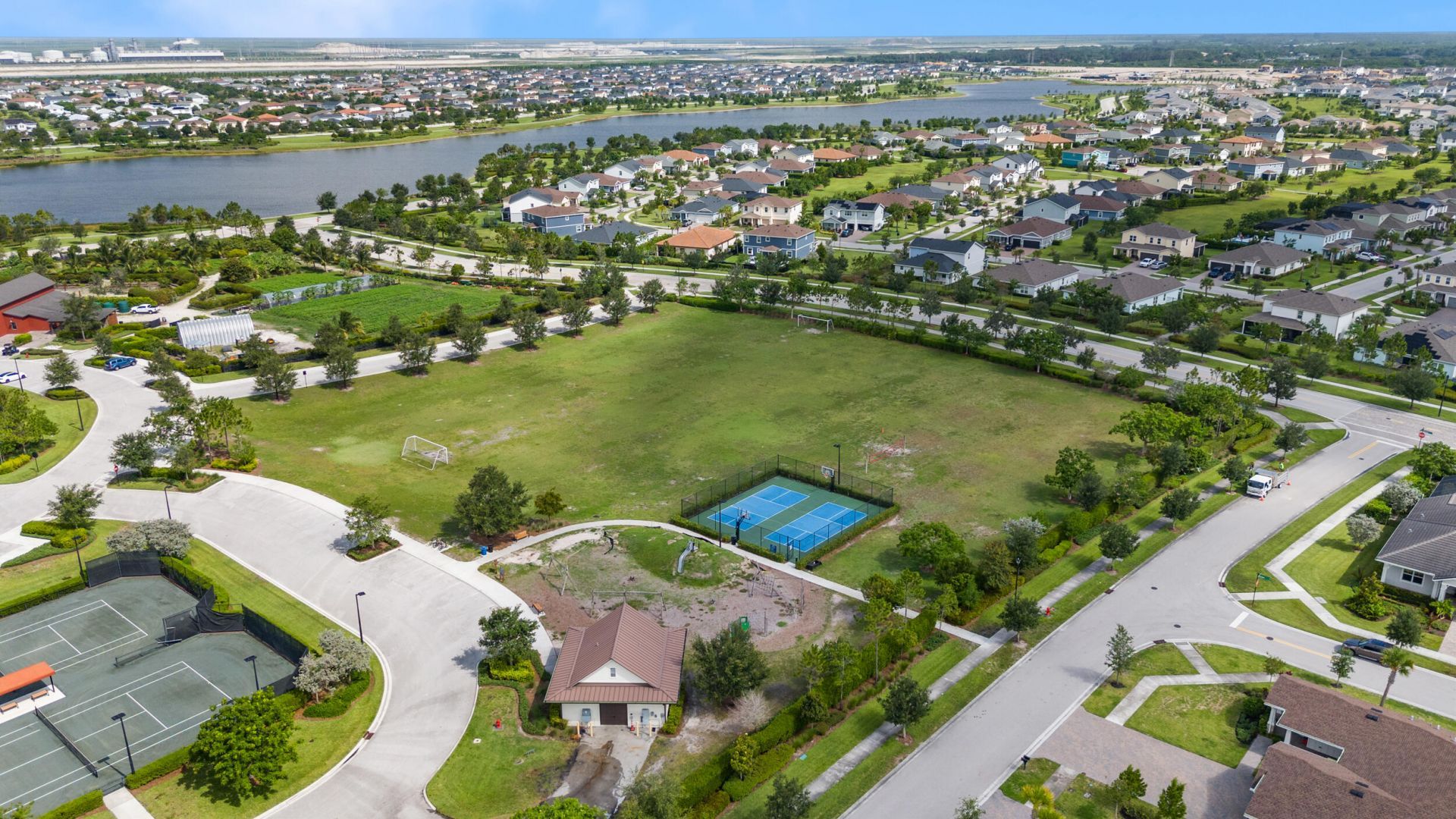 1399 Arrowhead Point Road, Loxahatchee, FL 33470 Photo