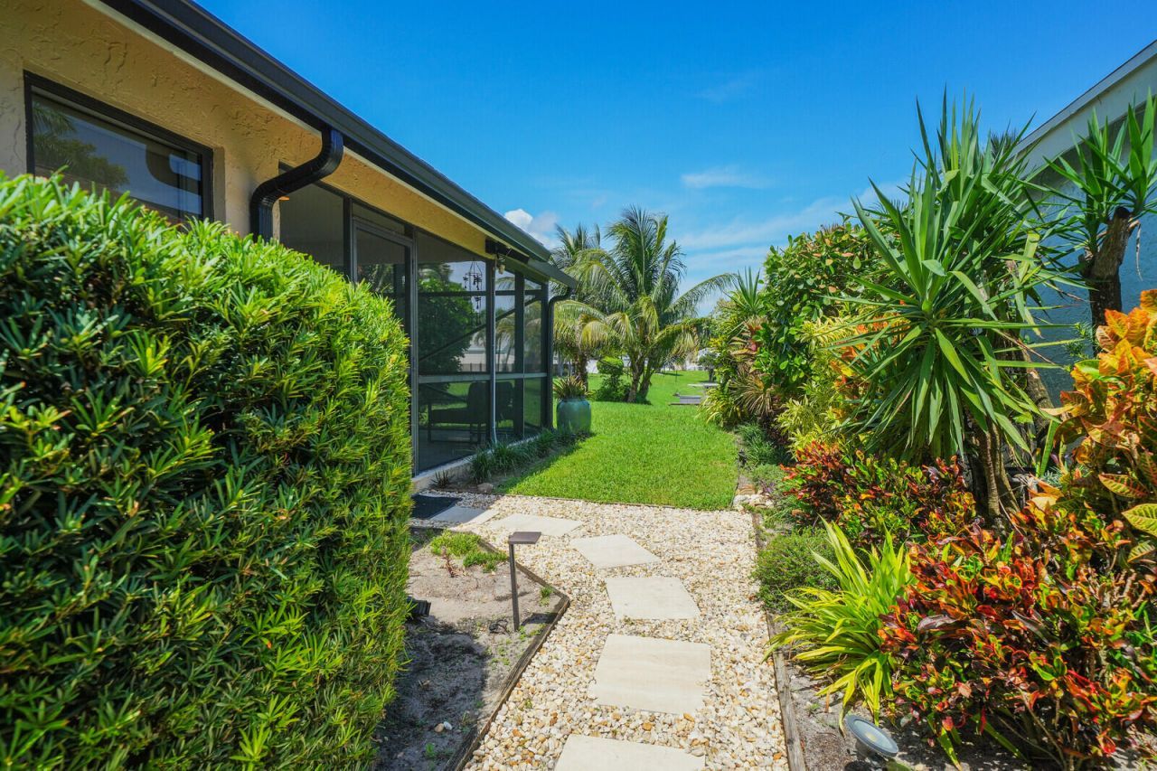 1875 NW 10th Street, Delray Beach, FL 33445 Photo