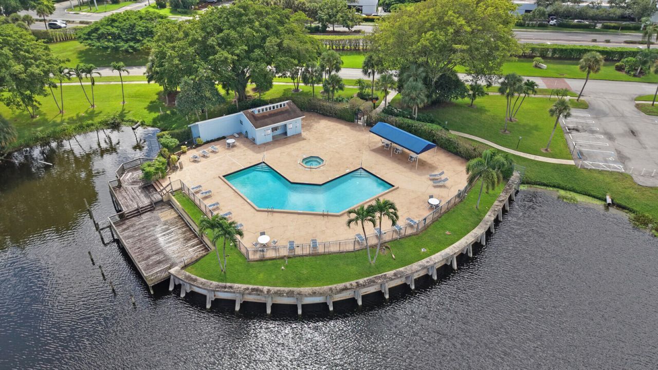 1875 NW 10th Street, Delray Beach, FL 33445 Photo