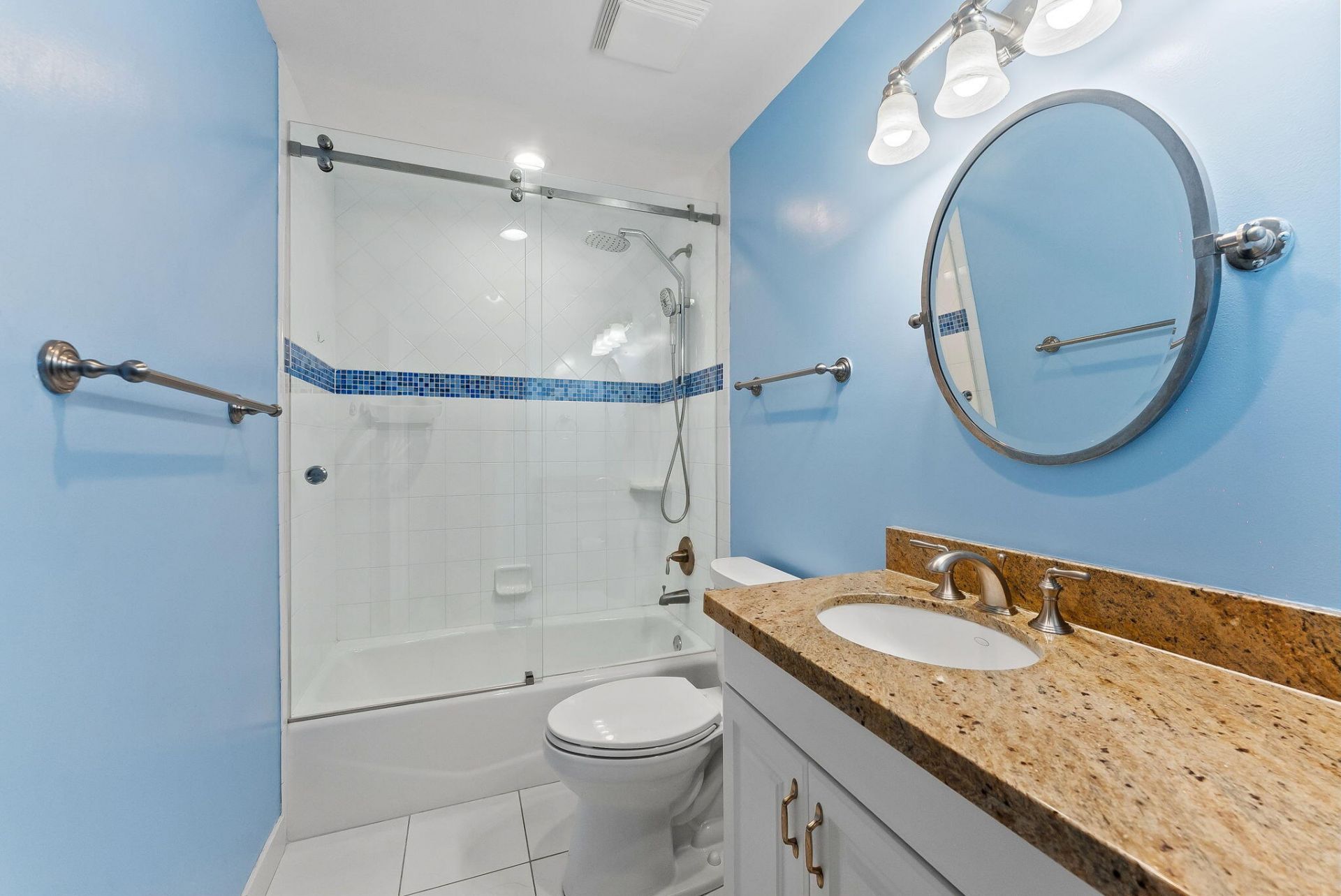 815 Middle River Drive, Unit 202, Fort Lauderdale, FL 33304 Photo