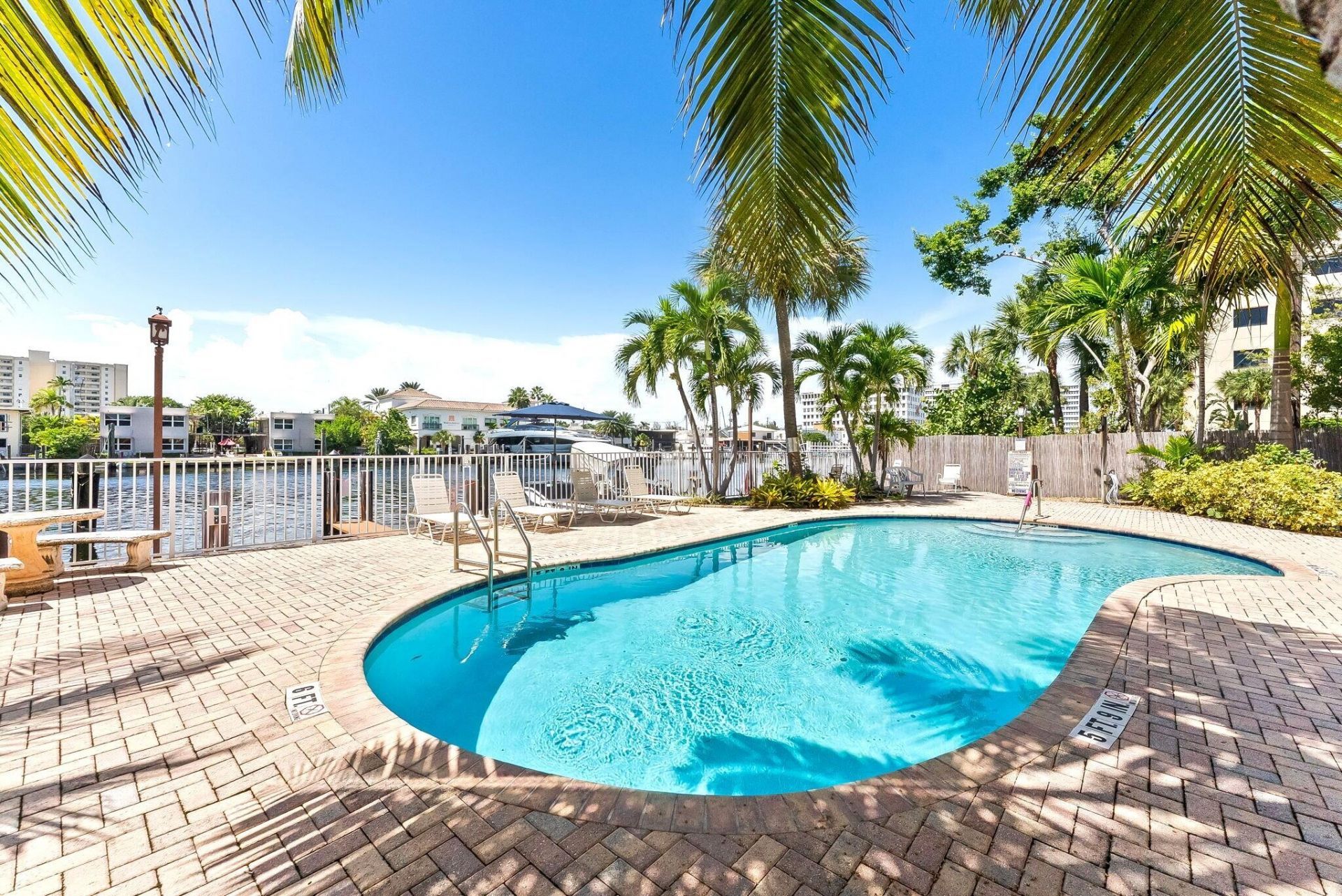815 Middle River Drive, Unit 202, Fort Lauderdale, FL 33304 Photo