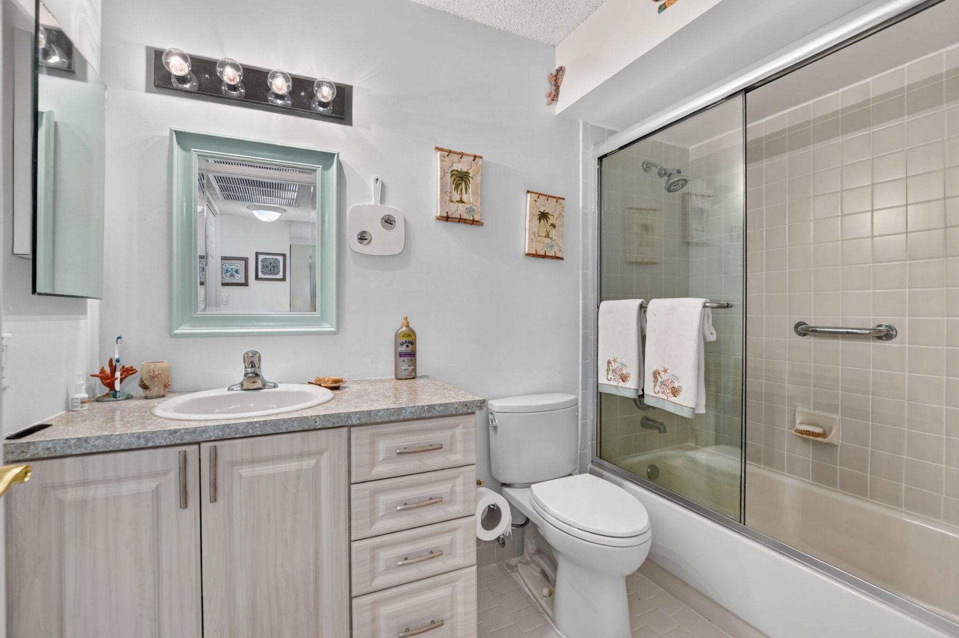 18901 Haywood Terrace, Unit Apt 4, Boca Raton, FL 33496 Photo