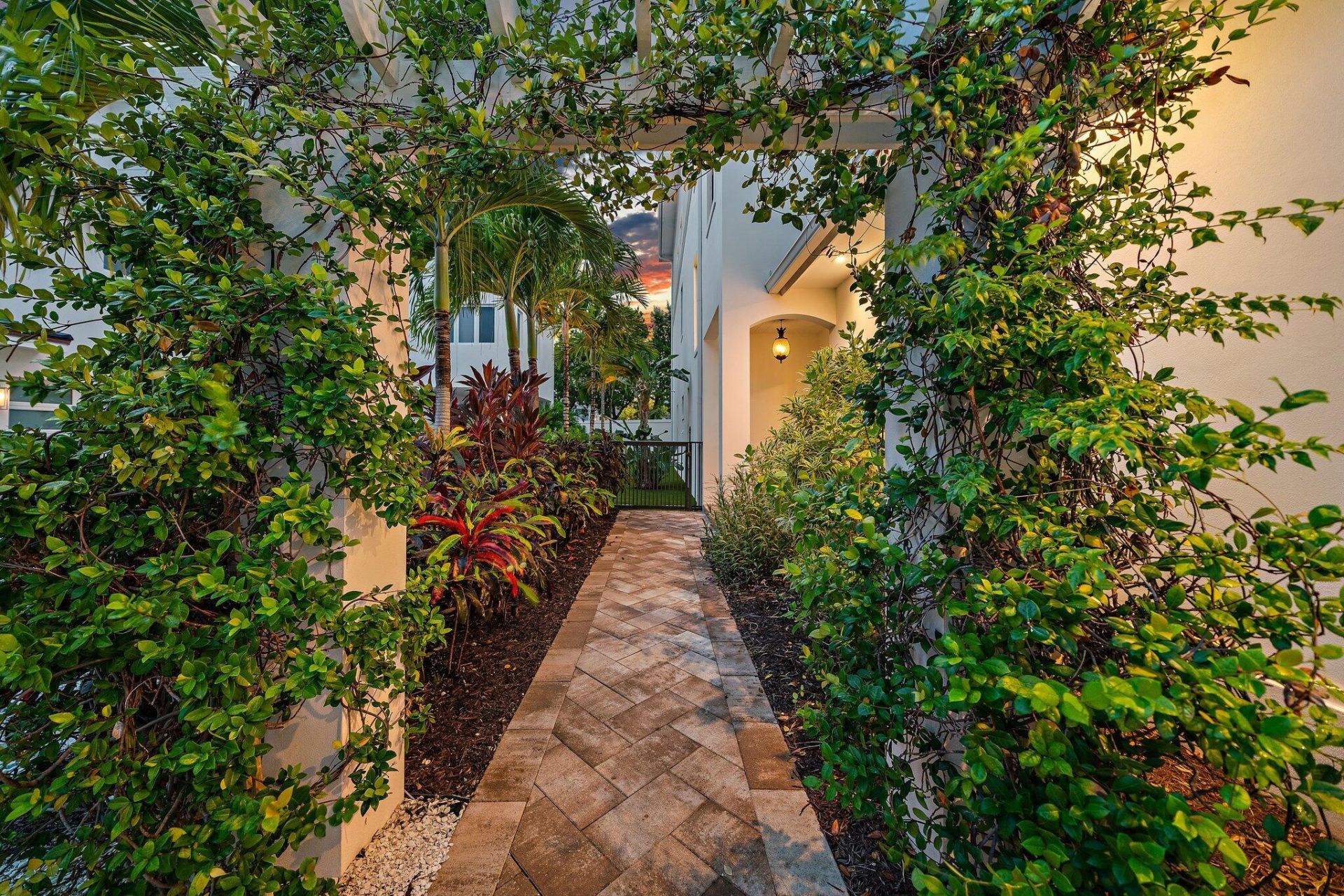 481 Ocean Ridge Way, Juno Beach, FL 33408 Photo