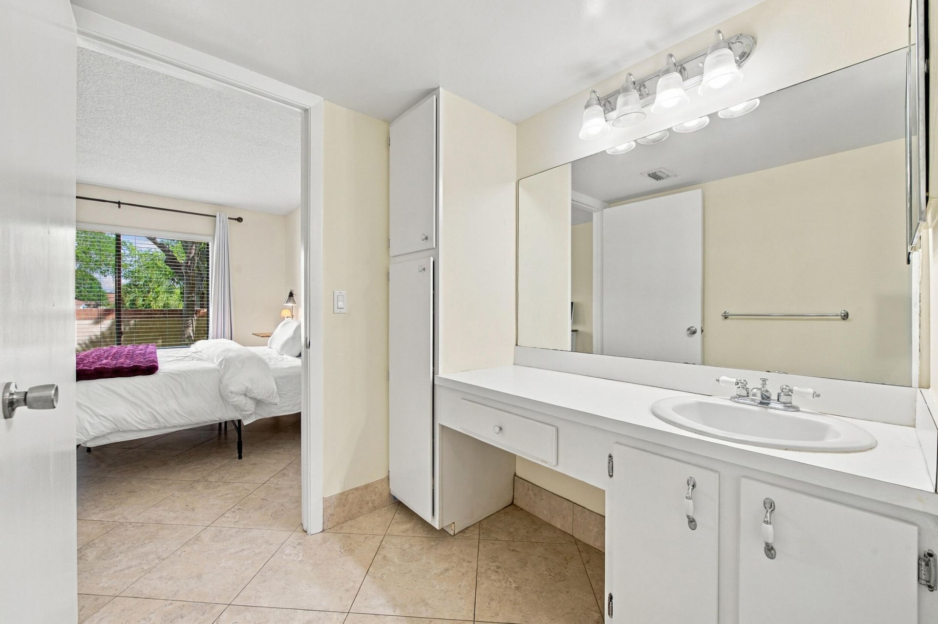 6585 Somerset Drive, Unit 102, Boca Raton, FL 33433 Photo