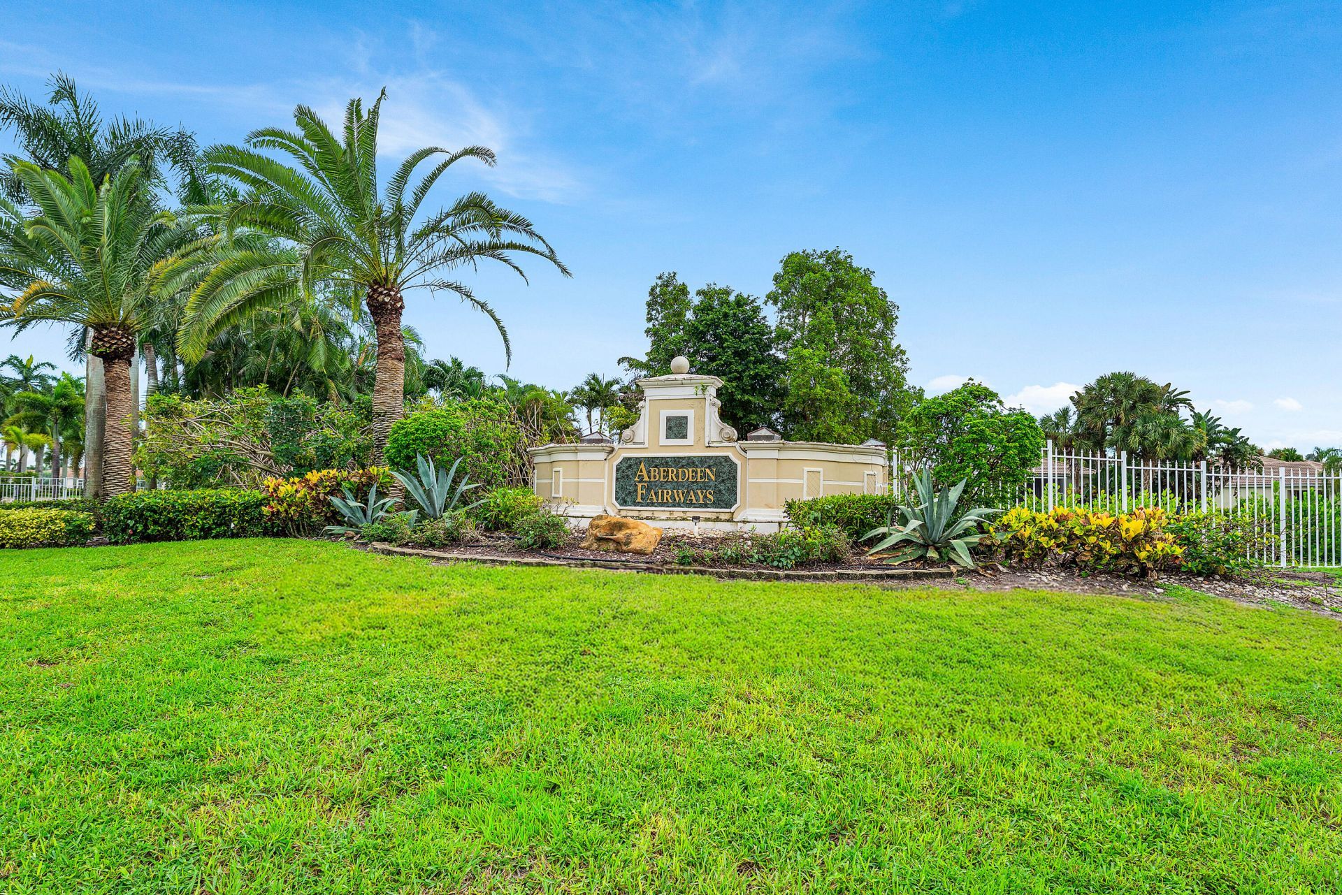 6947 Fairway Lakes Drive, Boynton Beach, FL 33472 Photo