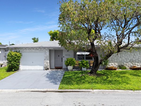 6995 NW 10TH Court, Margate, FL 33063