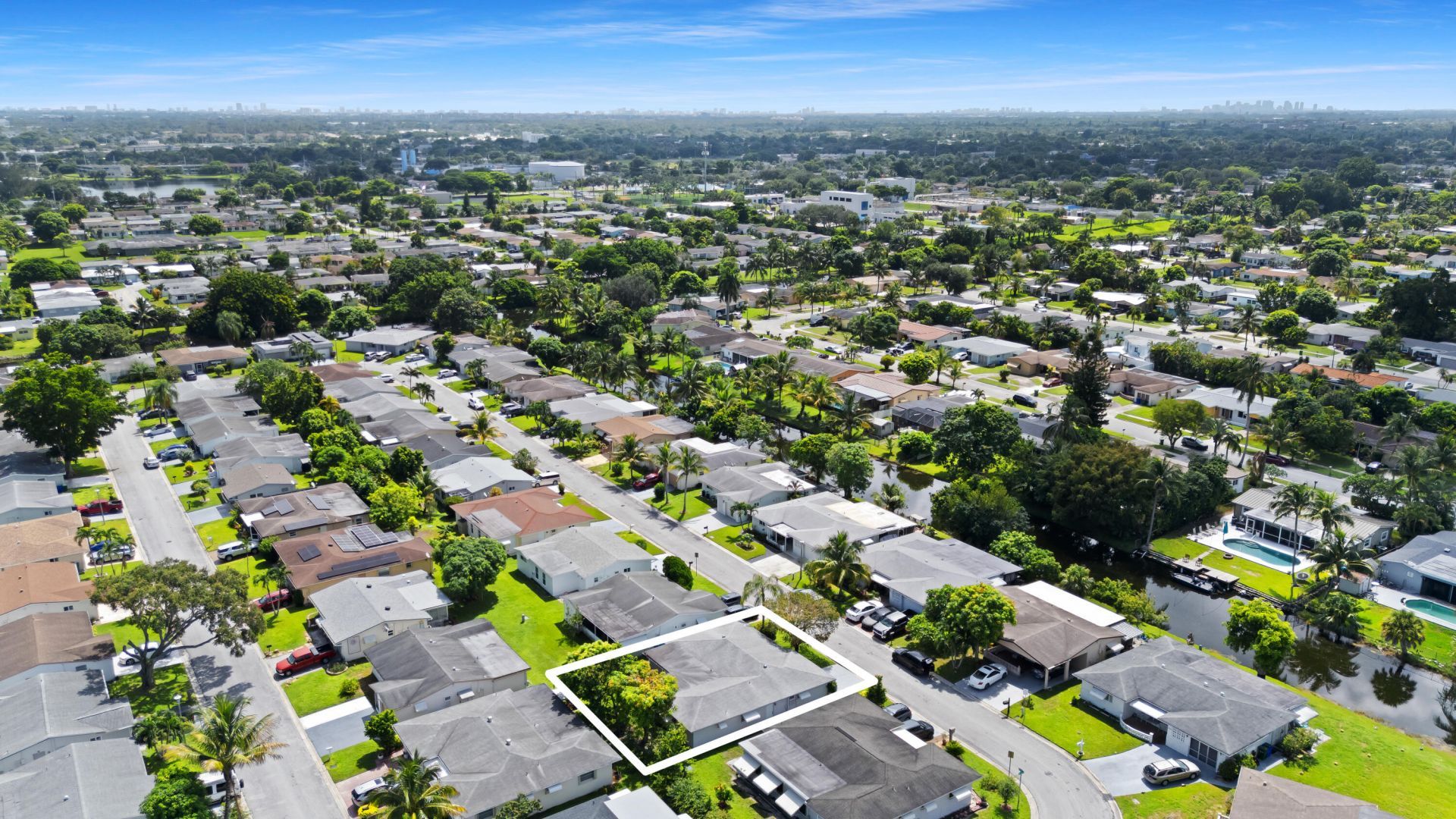 6995 NW 10th Court, Margate, FL 33063 Photo