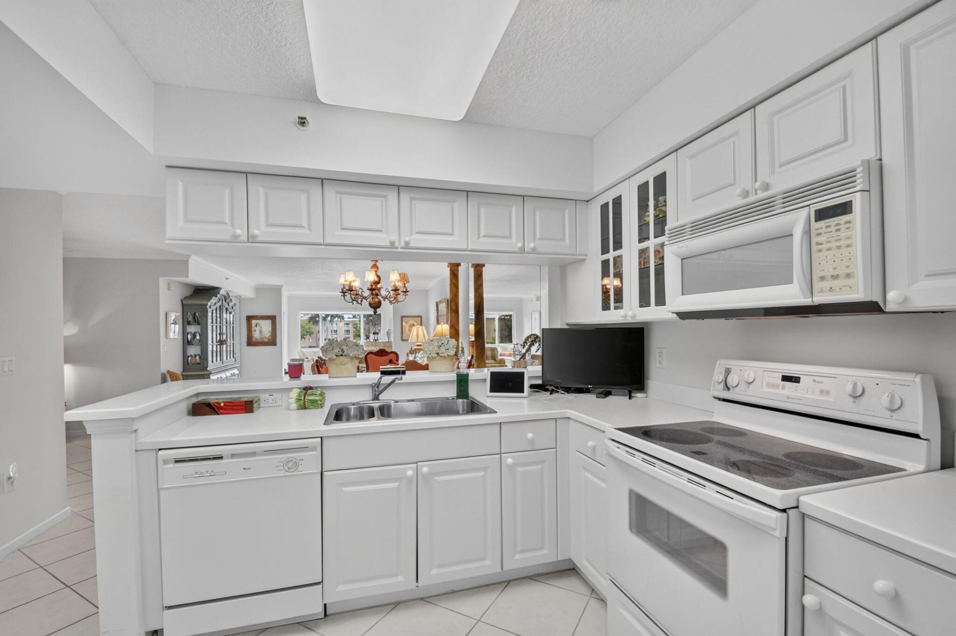 12547 Imperial Isle Drive, Unit 303, Boynton Beach, FL 33437 Photo