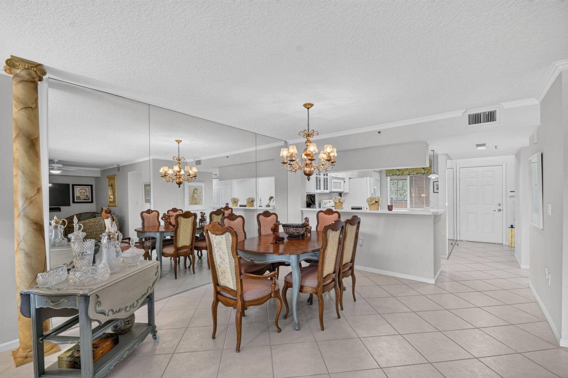 12547 Imperial Isle Drive, Unit 303, Boynton Beach, FL 33437 Photo