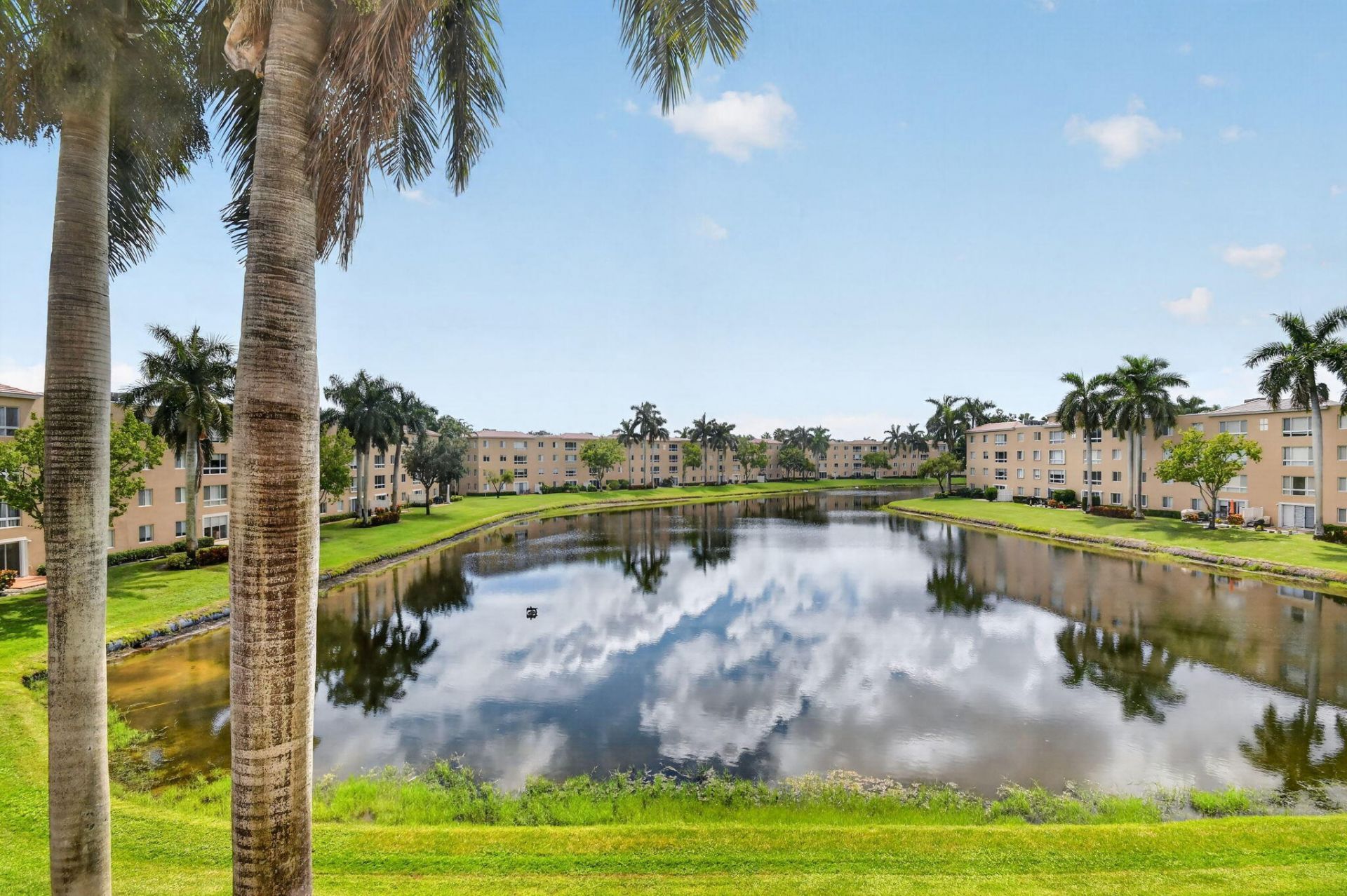 12547 Imperial Isle Drive, Unit 303, Boynton Beach, FL 33437 Photo