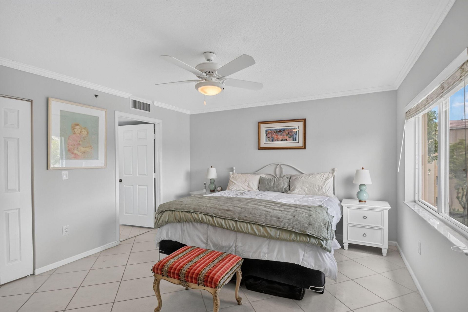 12547 Imperial Isle Drive, Unit 303, Boynton Beach, FL 33437 Photo