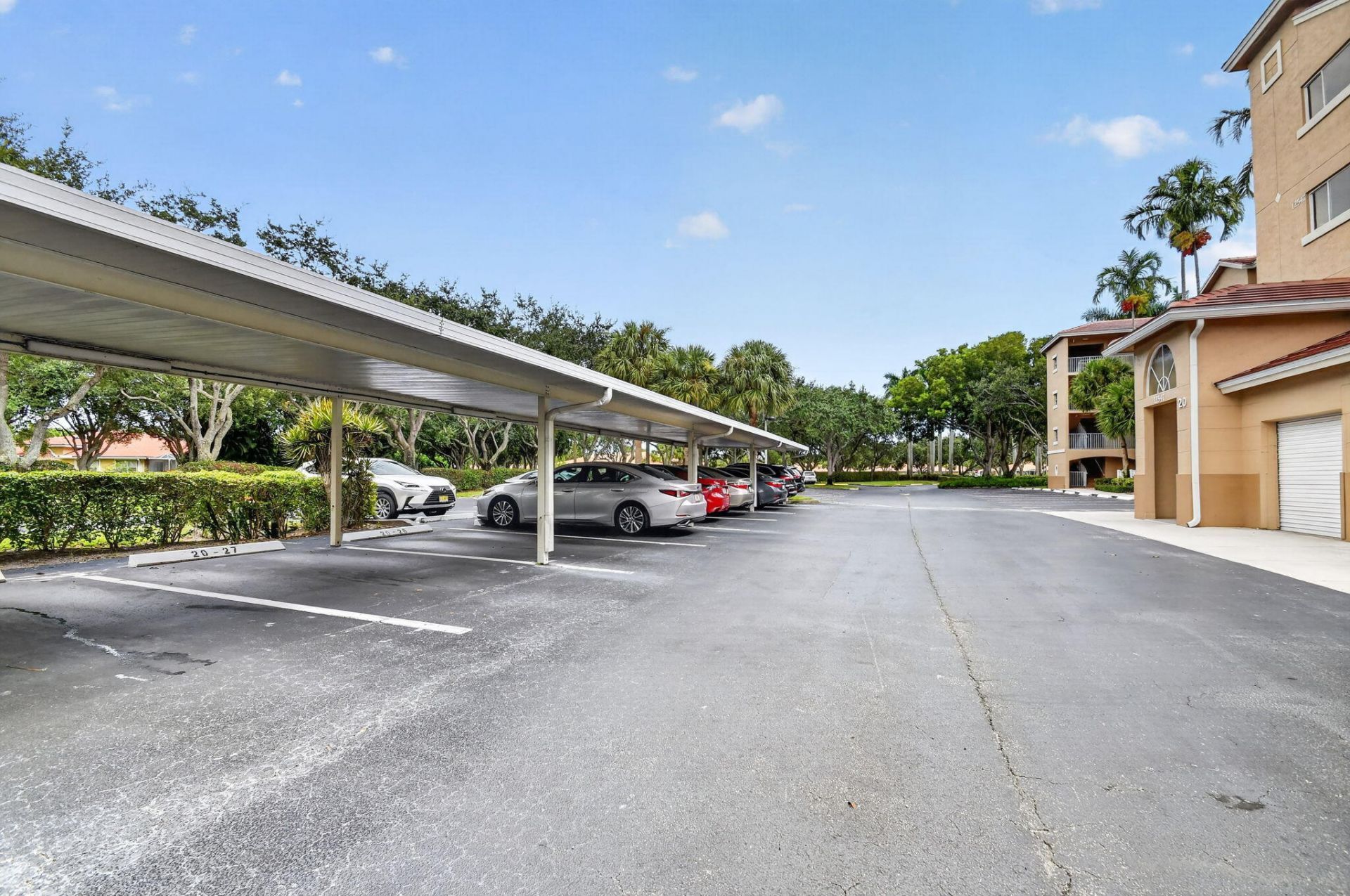 12547 Imperial Isle Drive, Unit 303, Boynton Beach, FL 33437 Photo