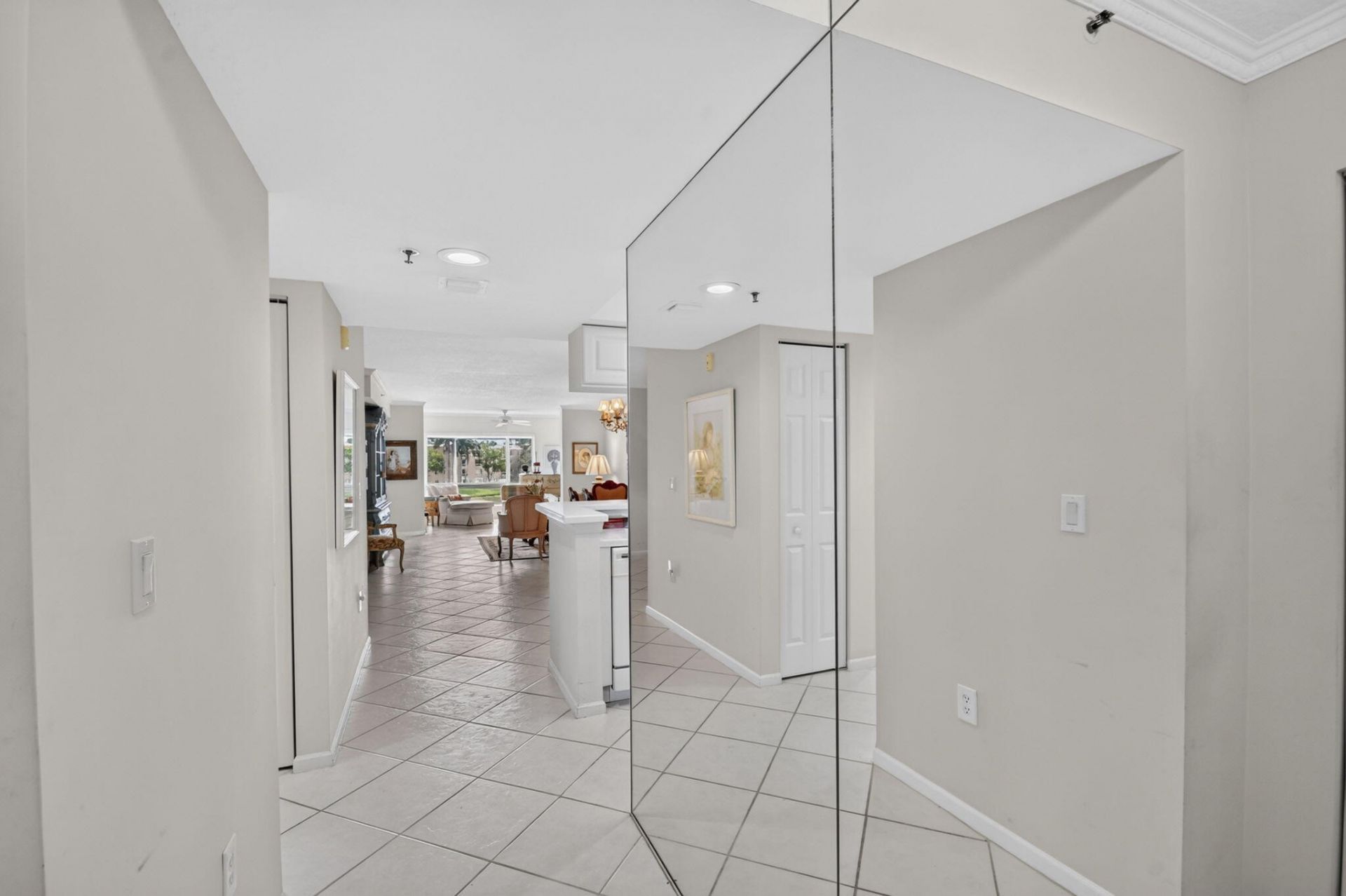 12547 Imperial Isle Drive, Unit 303, Boynton Beach, FL 33437 Photo