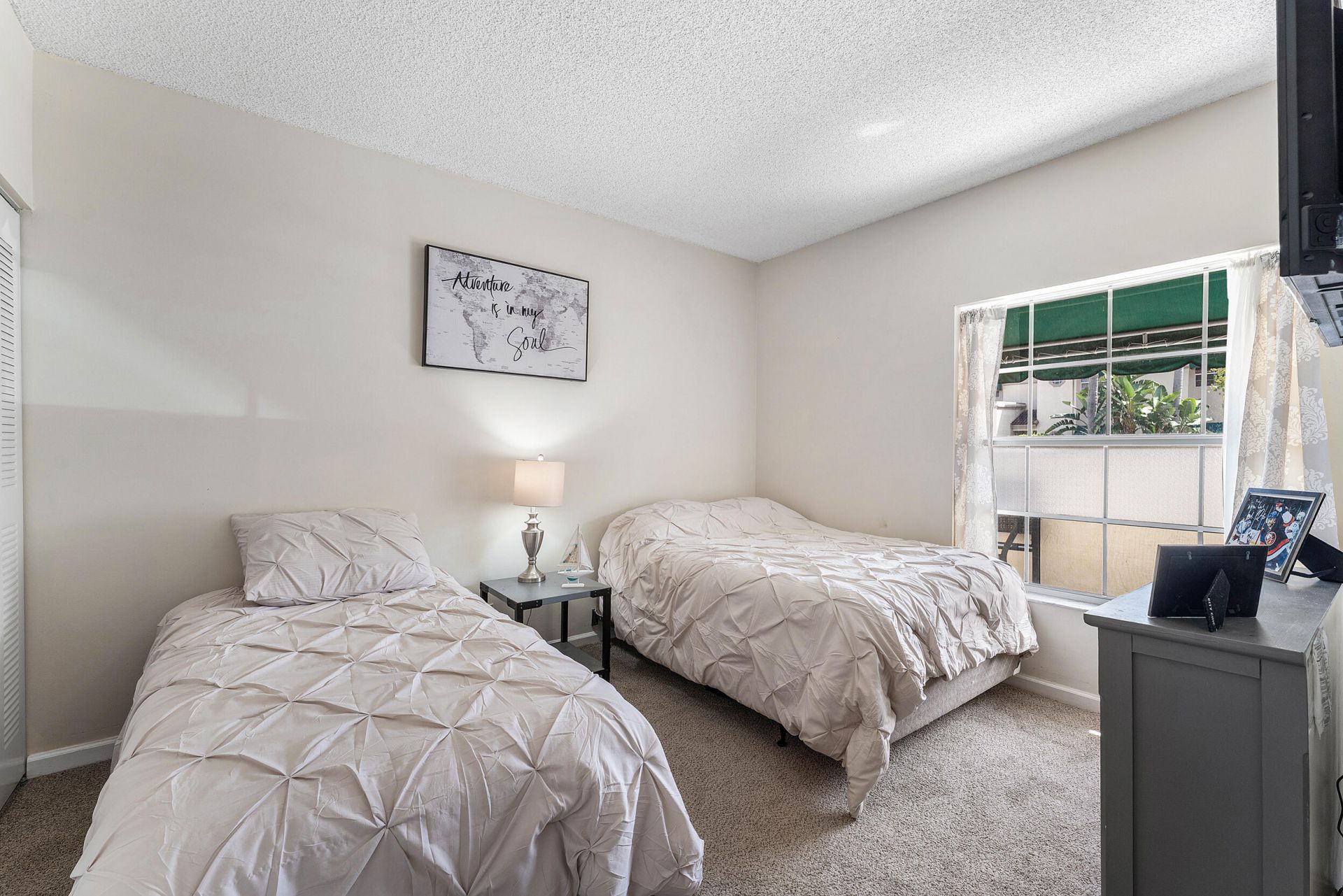 6735 Via Regina, Boca Raton, FL 33433 Photo